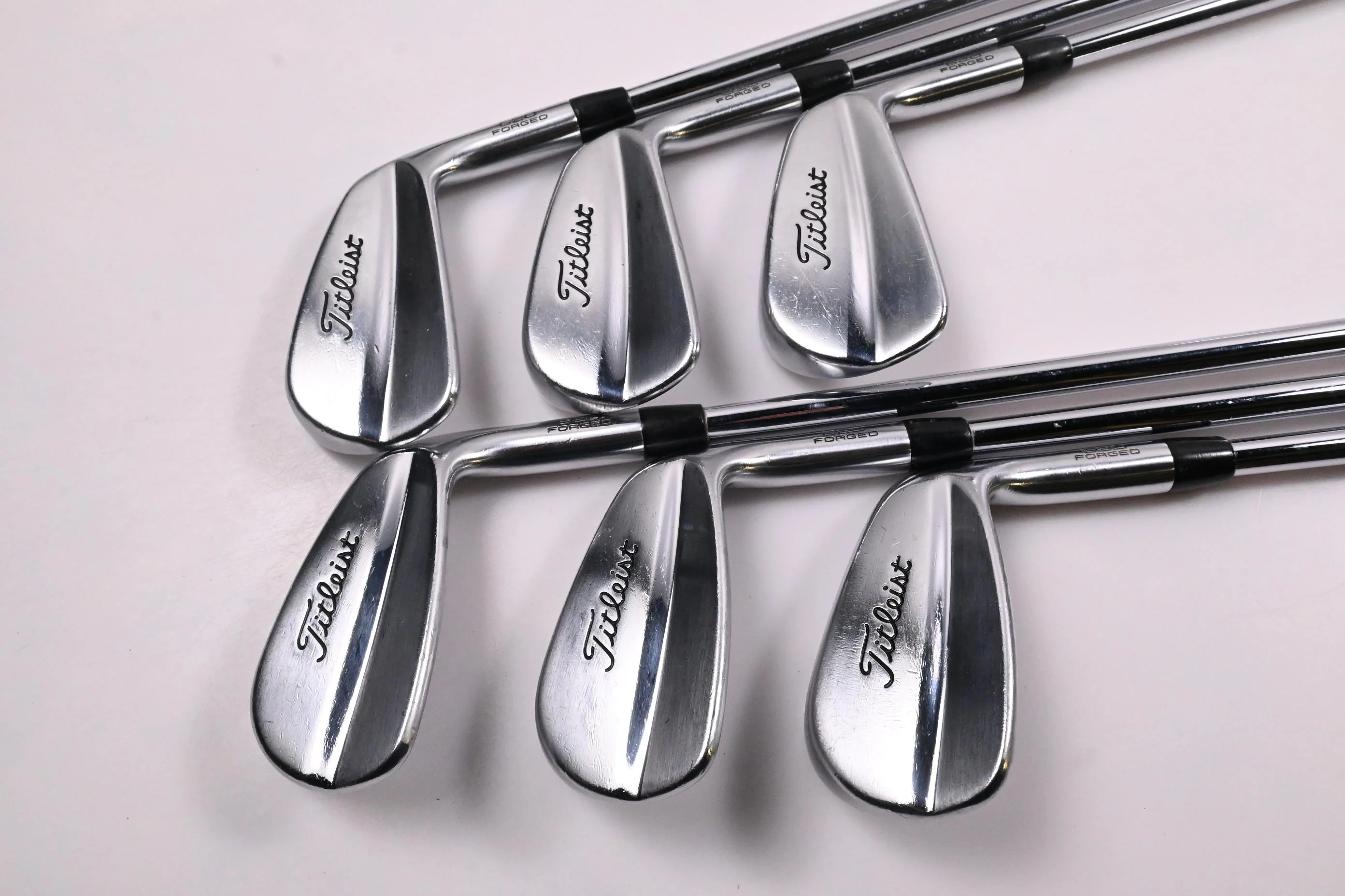 Titleist MB 620 Irons / 5-PW / Stiff Flex AMT Tour White S300 Shafts - Image 2