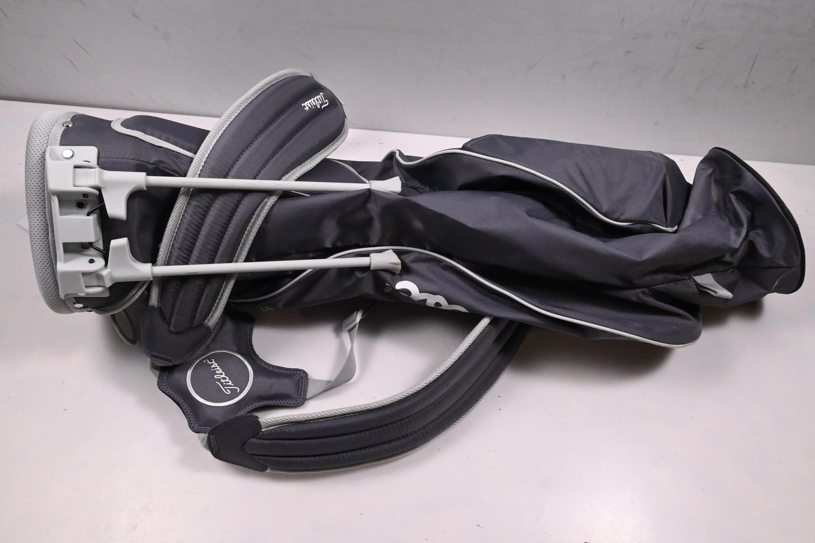 Titleist Carry Pencil Bag / 3-Way Divider / Grey, White - Image 4
