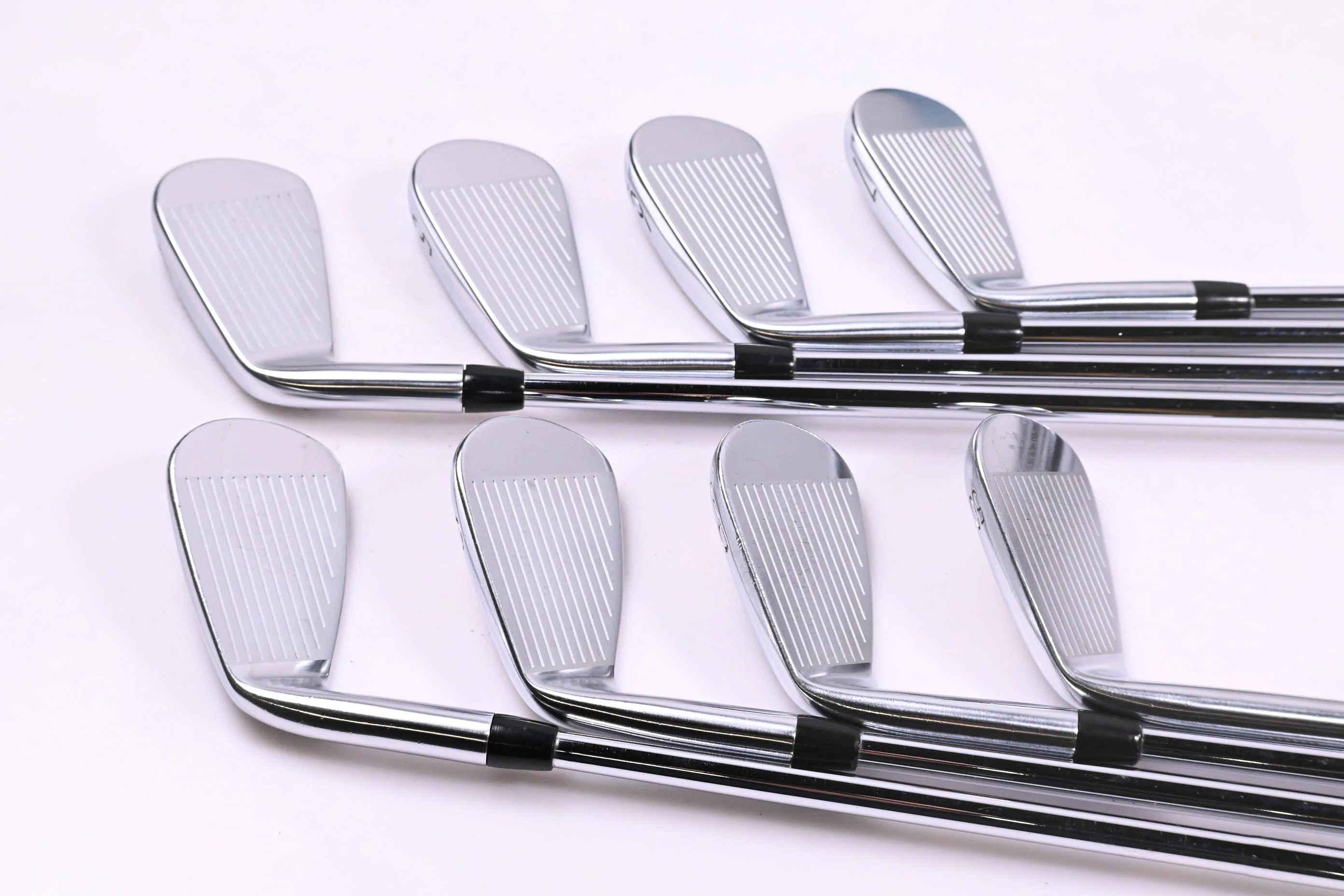 Titleist T100 2019 Irons / 4-PW+50° / Stiff Flex AMT Tour White S300 Shafts - Image 3