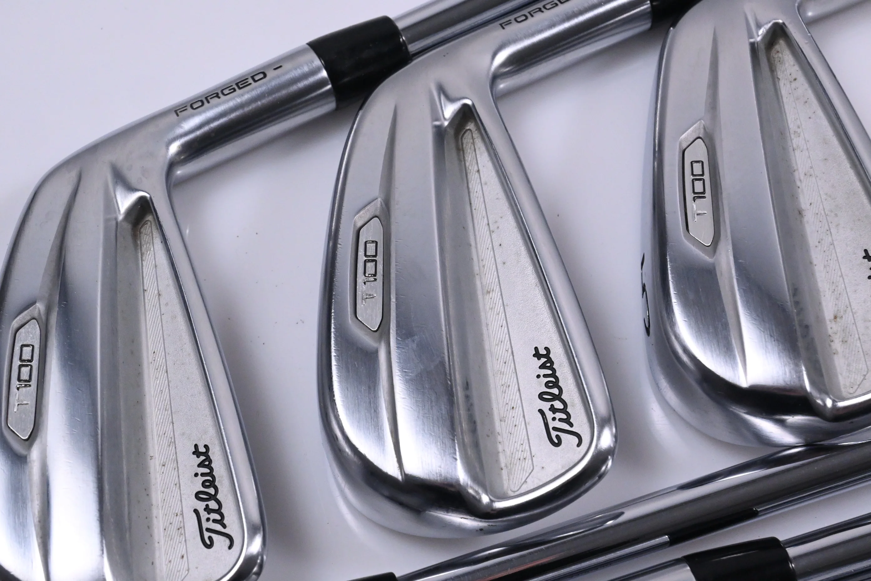 Titleist T100 2021 Irons / 3-9i / X-Flex Project X Rifle Shaft