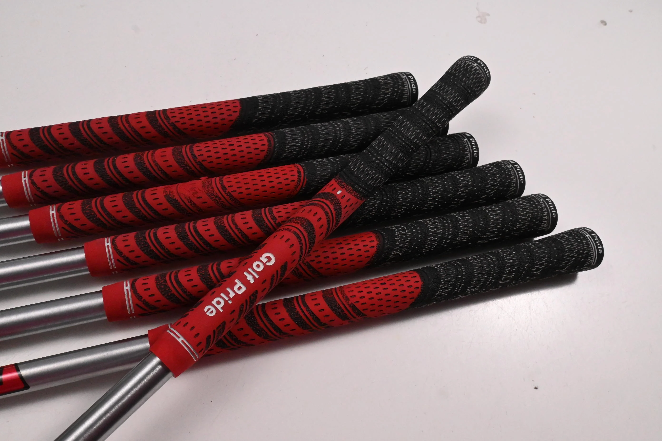 Left Hand Titleist MB 620/T100 2023 Combo Irons / 3-9i / X-Flex KBS Tour C-Taper - Image 7