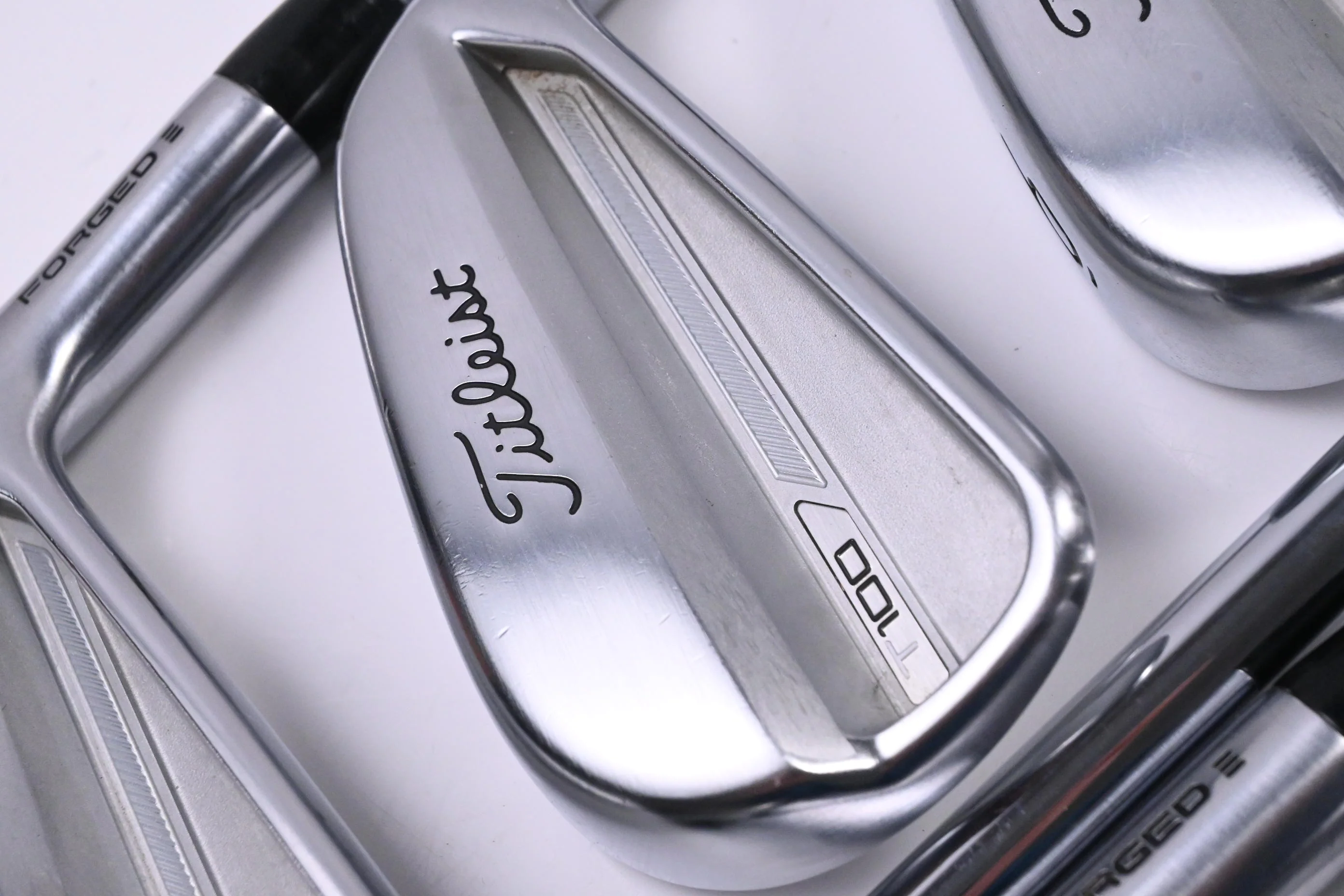 Titleist T100 2023 Irons / 4-PW / X-Flex AMT Tour White X100 Shafts
