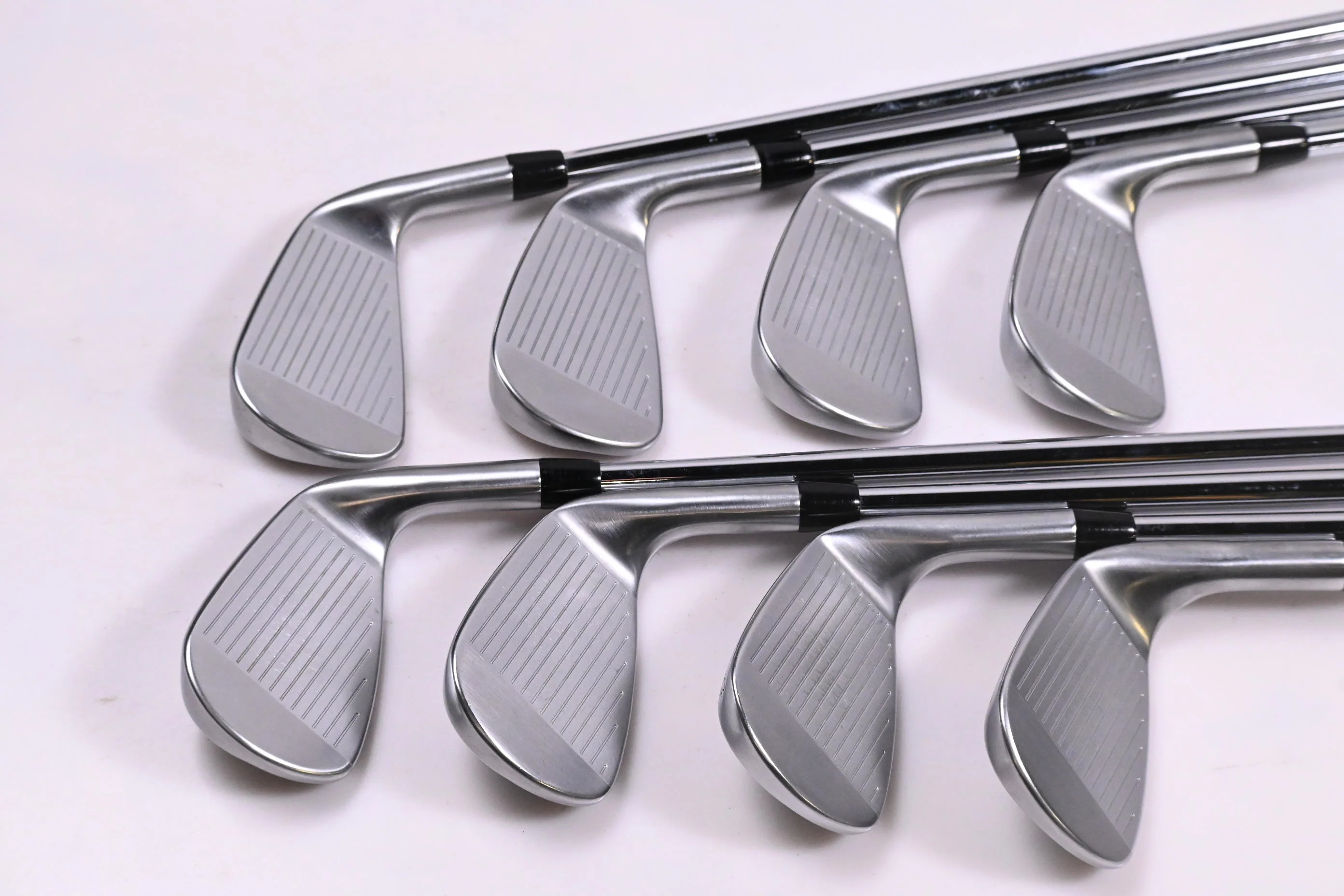 Left Hand Titleist T100 2025 Irons / 4-PW+49° / X-Flex N.S.Pro Modus³ Tour 120 - Image 3