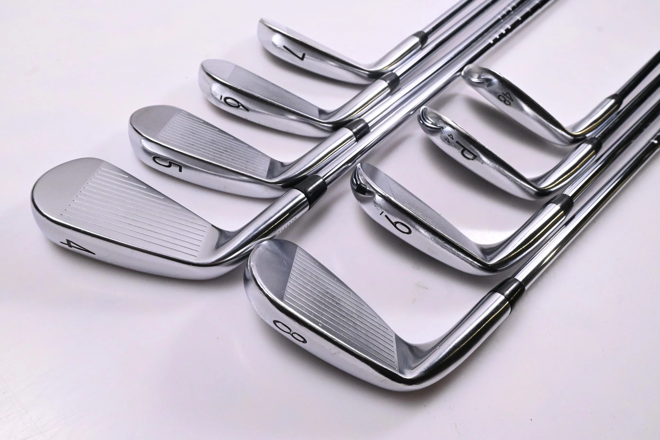 Titleist T100 S 2019 Irons / 4-PW+48° / Stiff Flex AMT Black S300 Shafts - Image 4