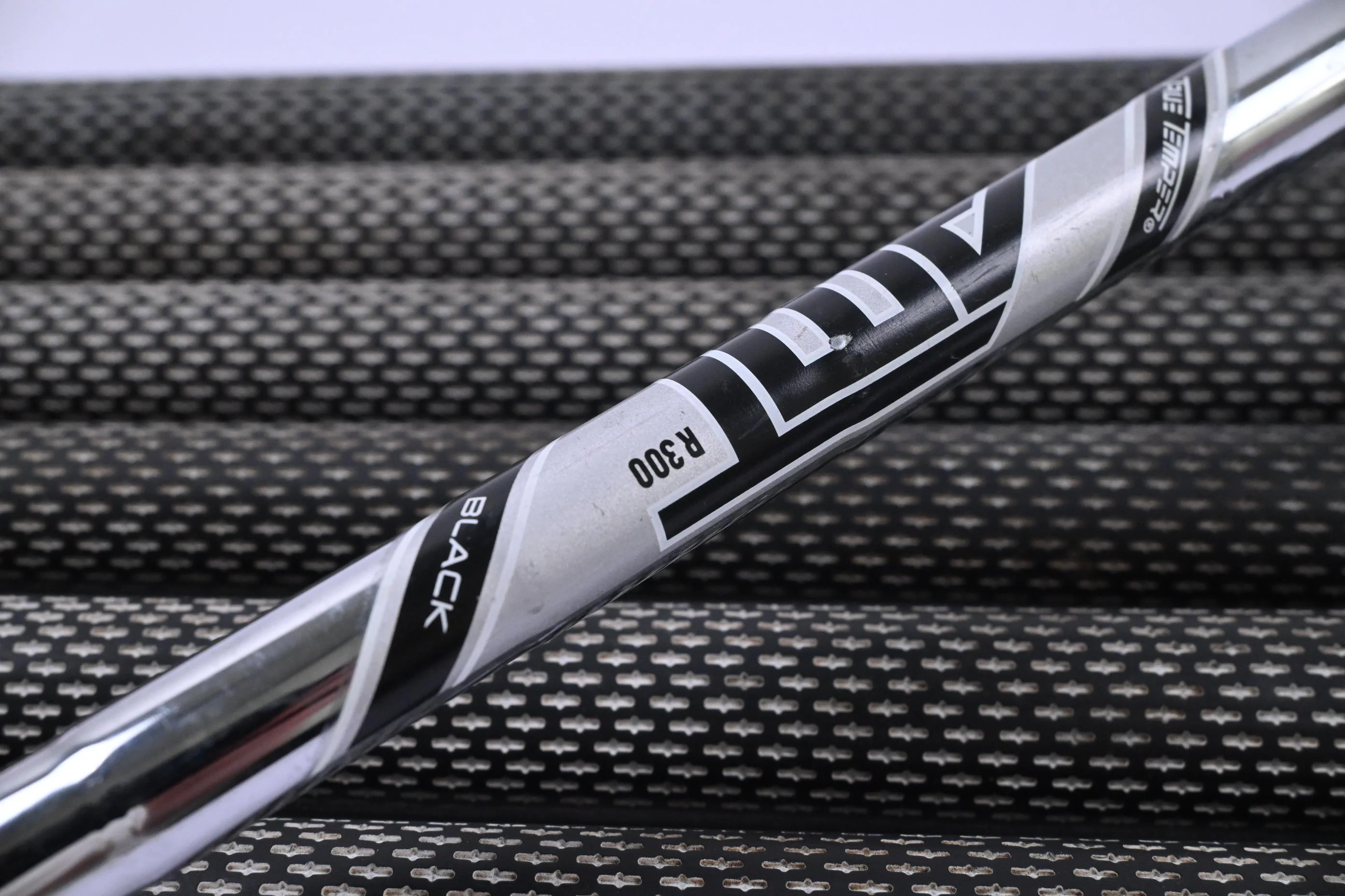 Titleist T200 2019 Irons / 5-PW+GW / Regular Flex AMT Black R300 Shafts - Image 5