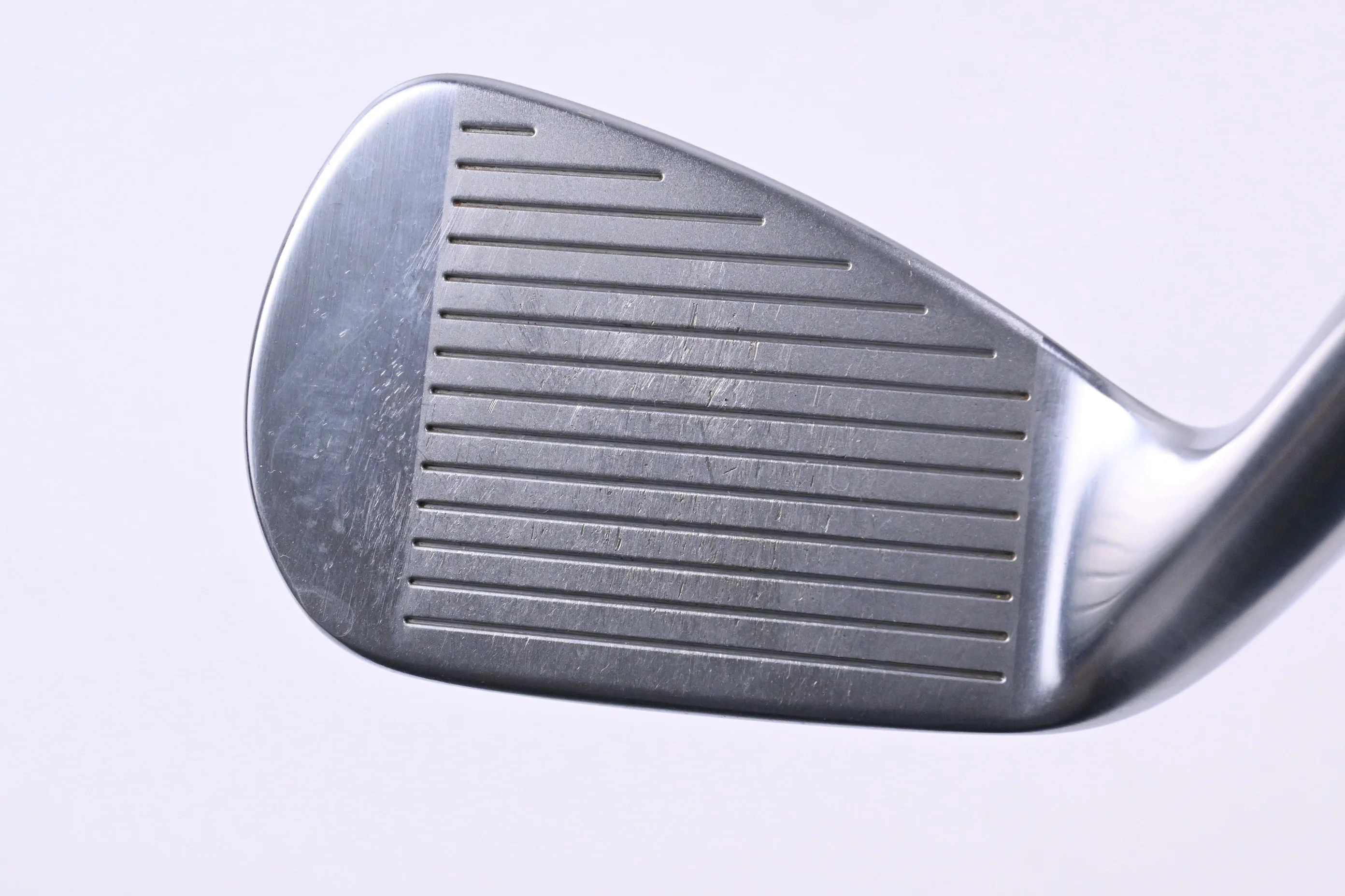 Titleist T200 2019 Gap Wedge / 48 Degree / Stiff Flex AMT Black S300 Shaft - Image 2