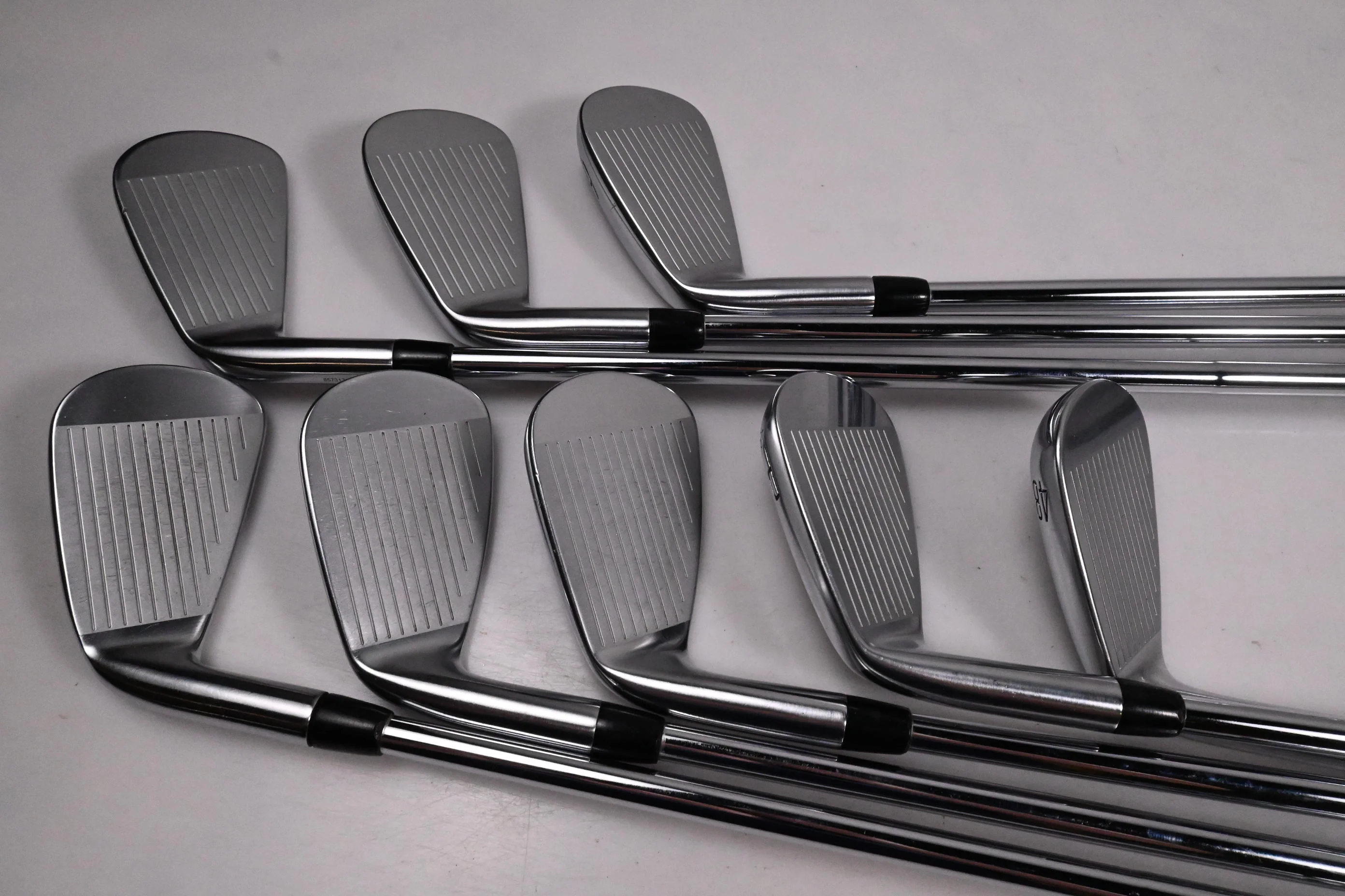 Titleist T200 2021 Irons / 4-PW+48° / Stiff Flex AMT Tour White S300 Shafts - Image 3
