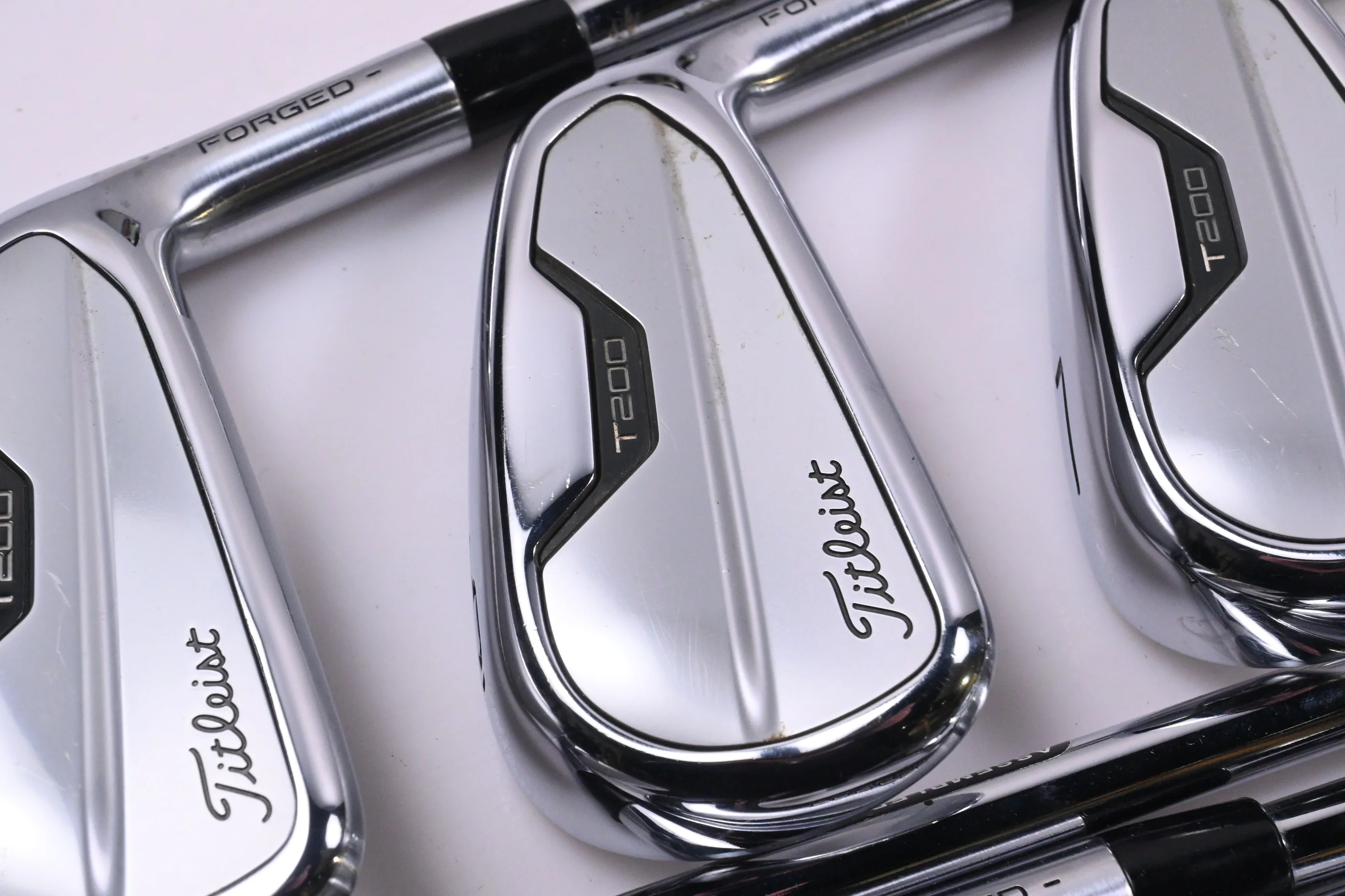 Titleist T200 2021 Irons / 5-PW+48° / Stiff Flex AMT Black S300 Shafts