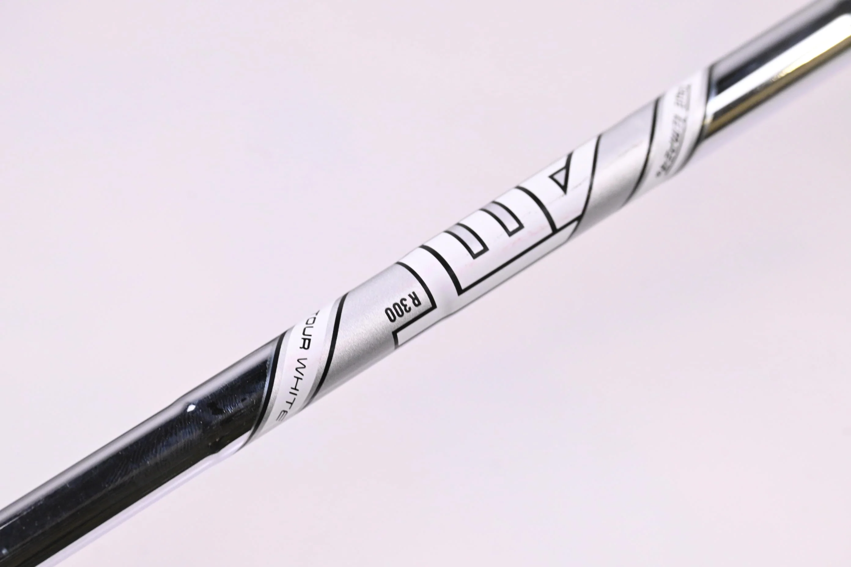 Titleist T200 2021 #5 Iron / 25 Degree / Regular Flex AMT Tour White R300 Shaft - Image 4