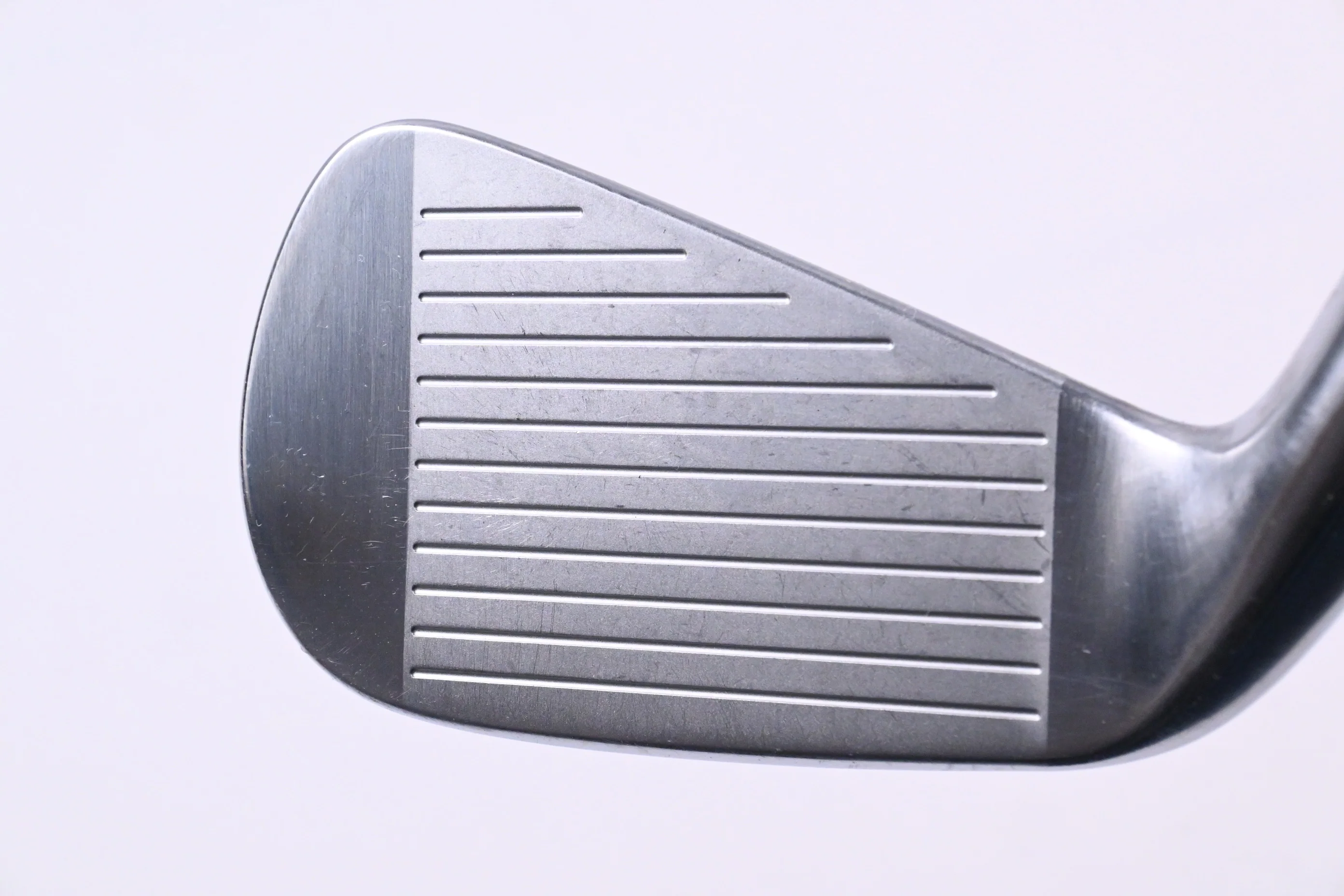 Titleist T200 2023 #4 Utility Iron / 23 Degree / X-Flex Tour AD DI-105 Shaft - Image 2
