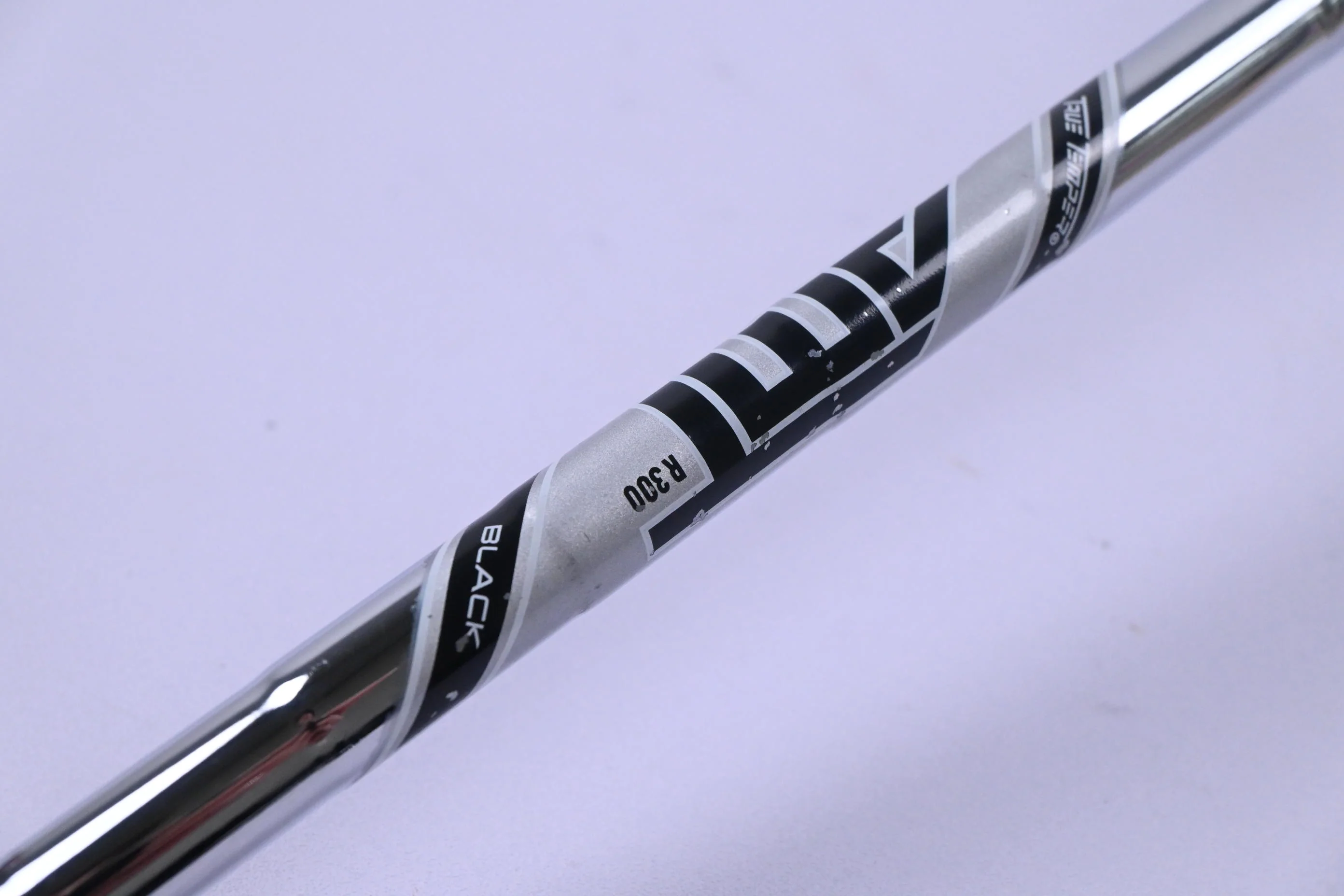 Titleist T200 2023 Gap Wedge / 48 Degree / Regular Flex AMT Black R300 Shaft - Image 4