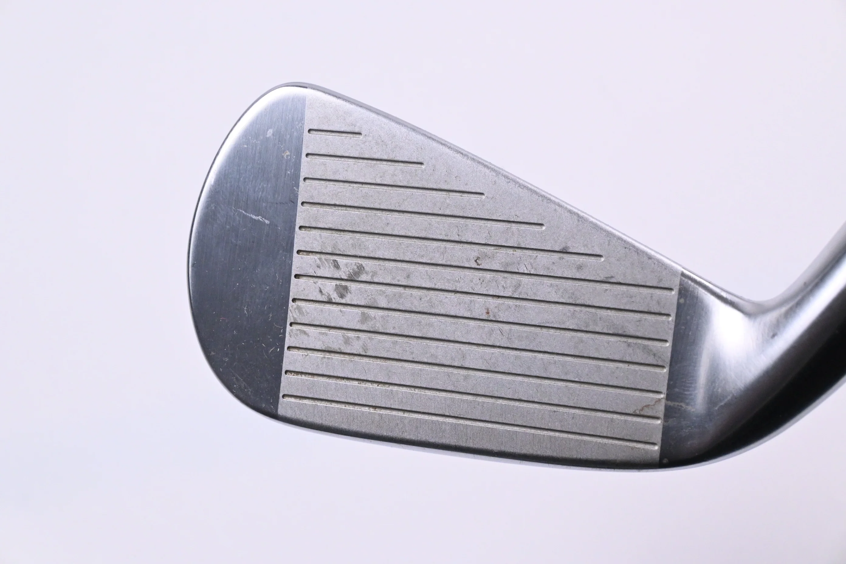 Titleist T200 2021 Utility #2 Iron / 17 Degree / X-Flex Tour AD DI-85 Shaft - Image 2