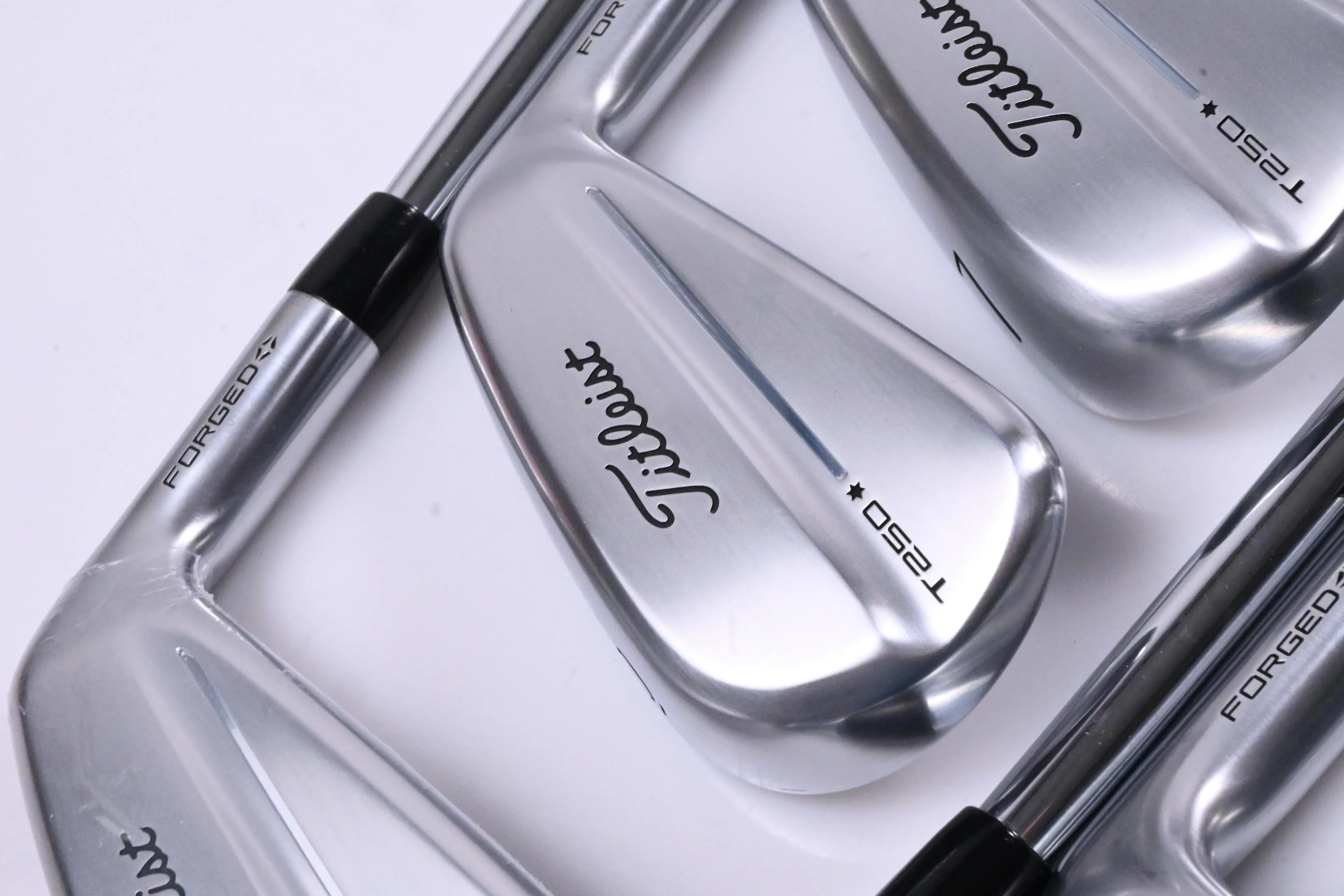 Titleist T250* 2025 Irons / 5-PW / Senior Flex N.S.Pro 950GH Neo Shafts