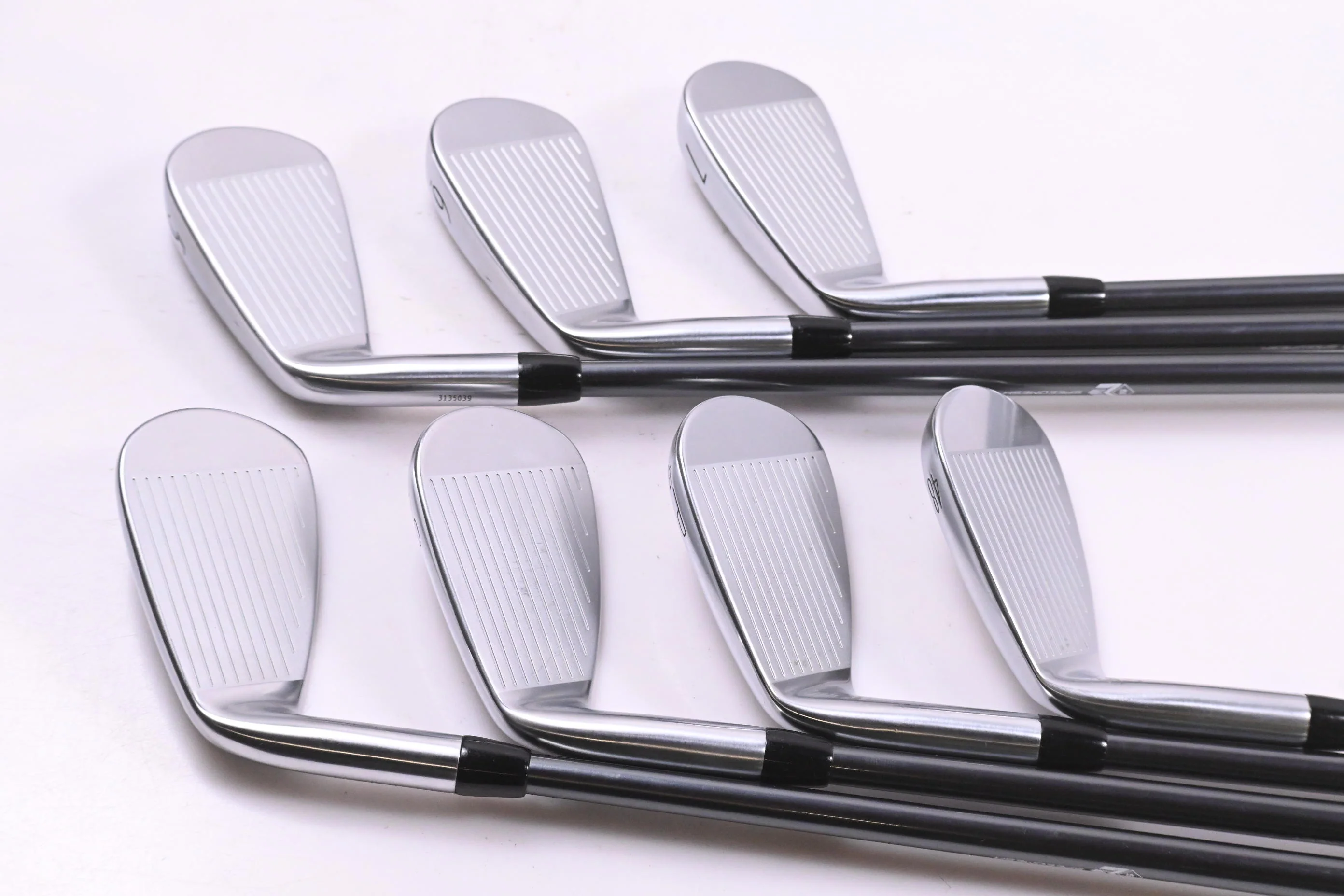 Titleist T250 2025 Irons / 5-PW+48° / Regular Flex MMT AMC Blue 85 Shafts - Image 3