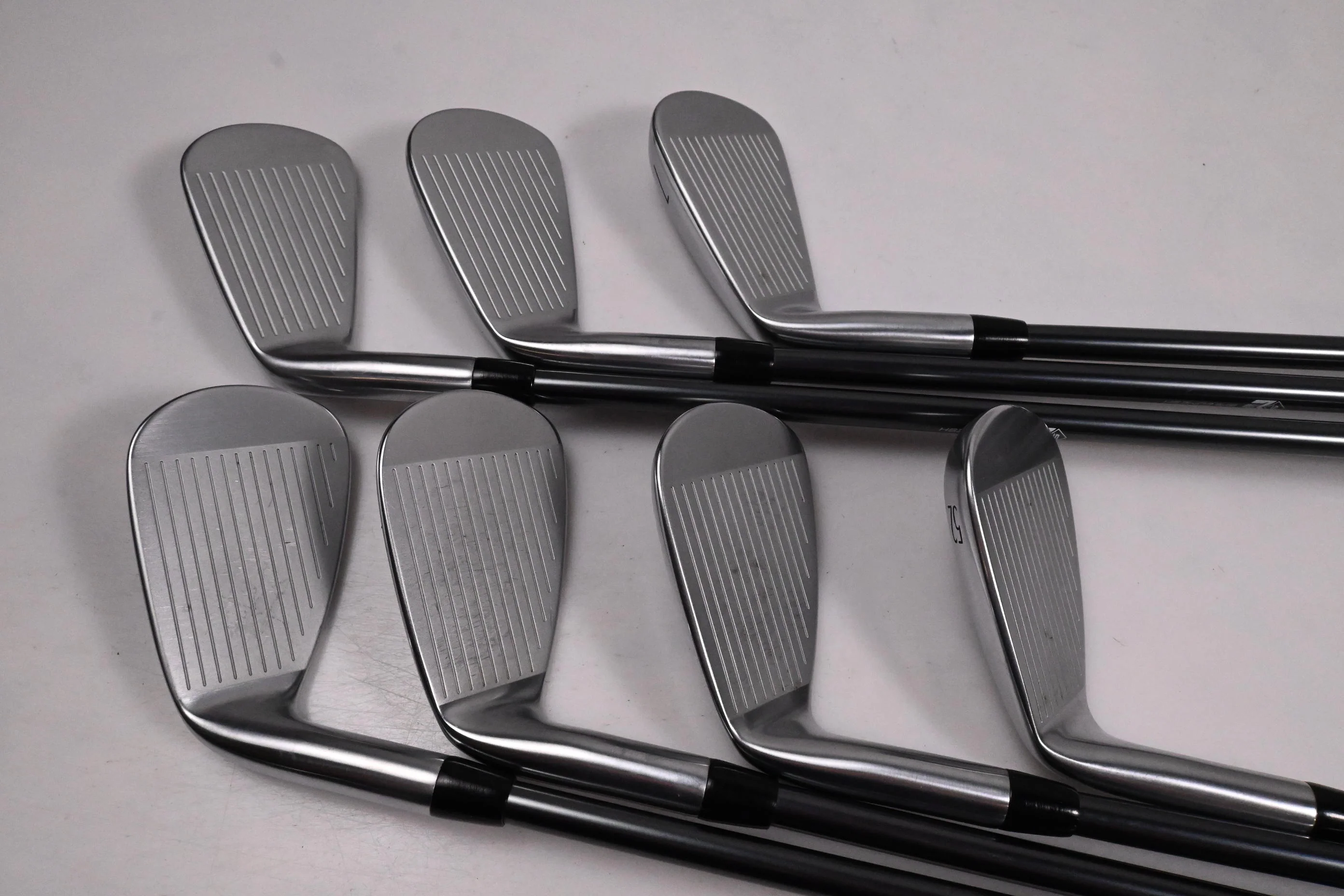 Titleist T250* 2025 Irons / 5-PW+52° / Regular Flex MMT AMC Red 65 Shafts - Image 3