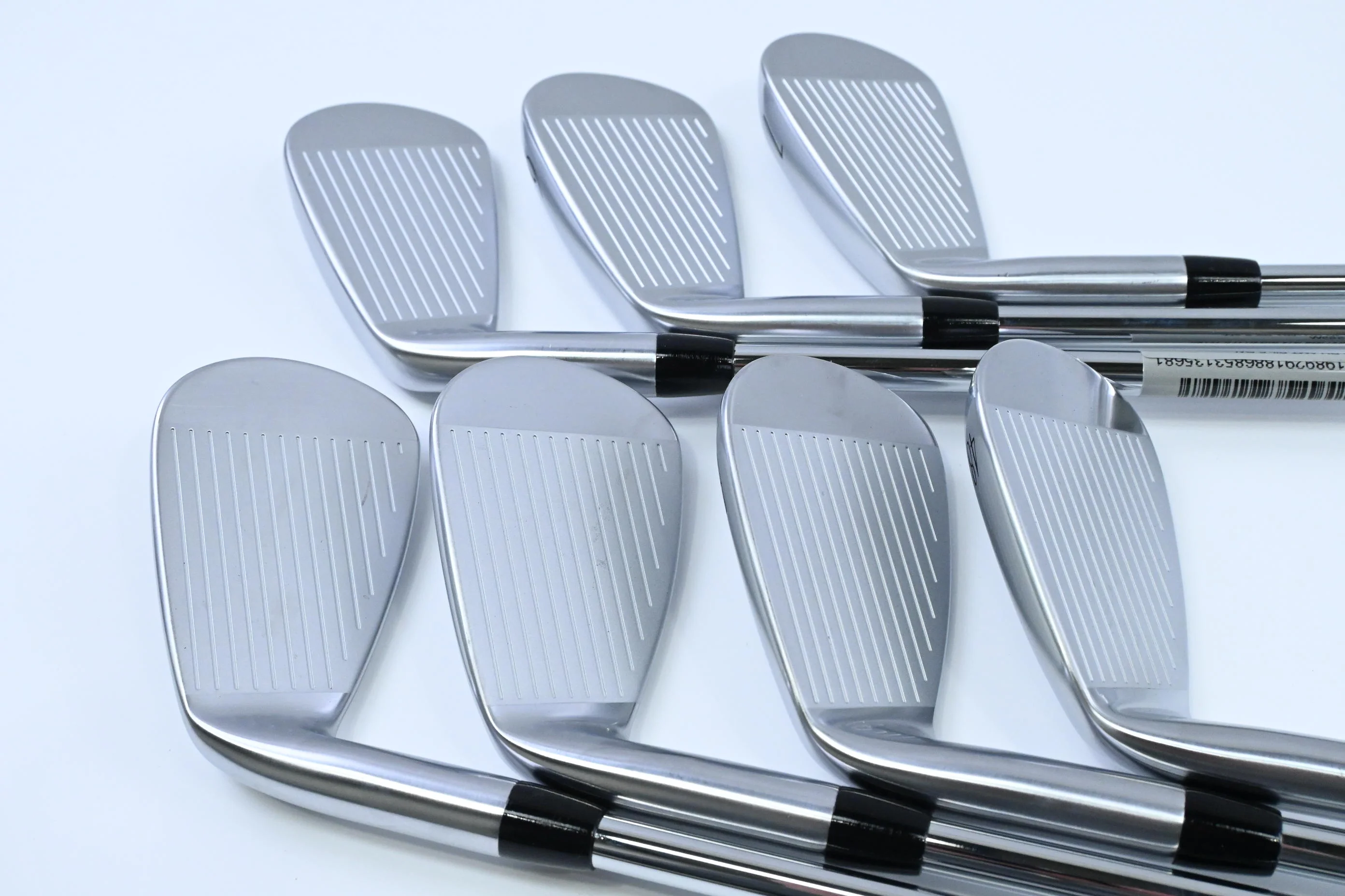 Titleist T250 2025 Irons / 5-PW+48° / Stiff Flex AMT Black Shafts - Image 3
