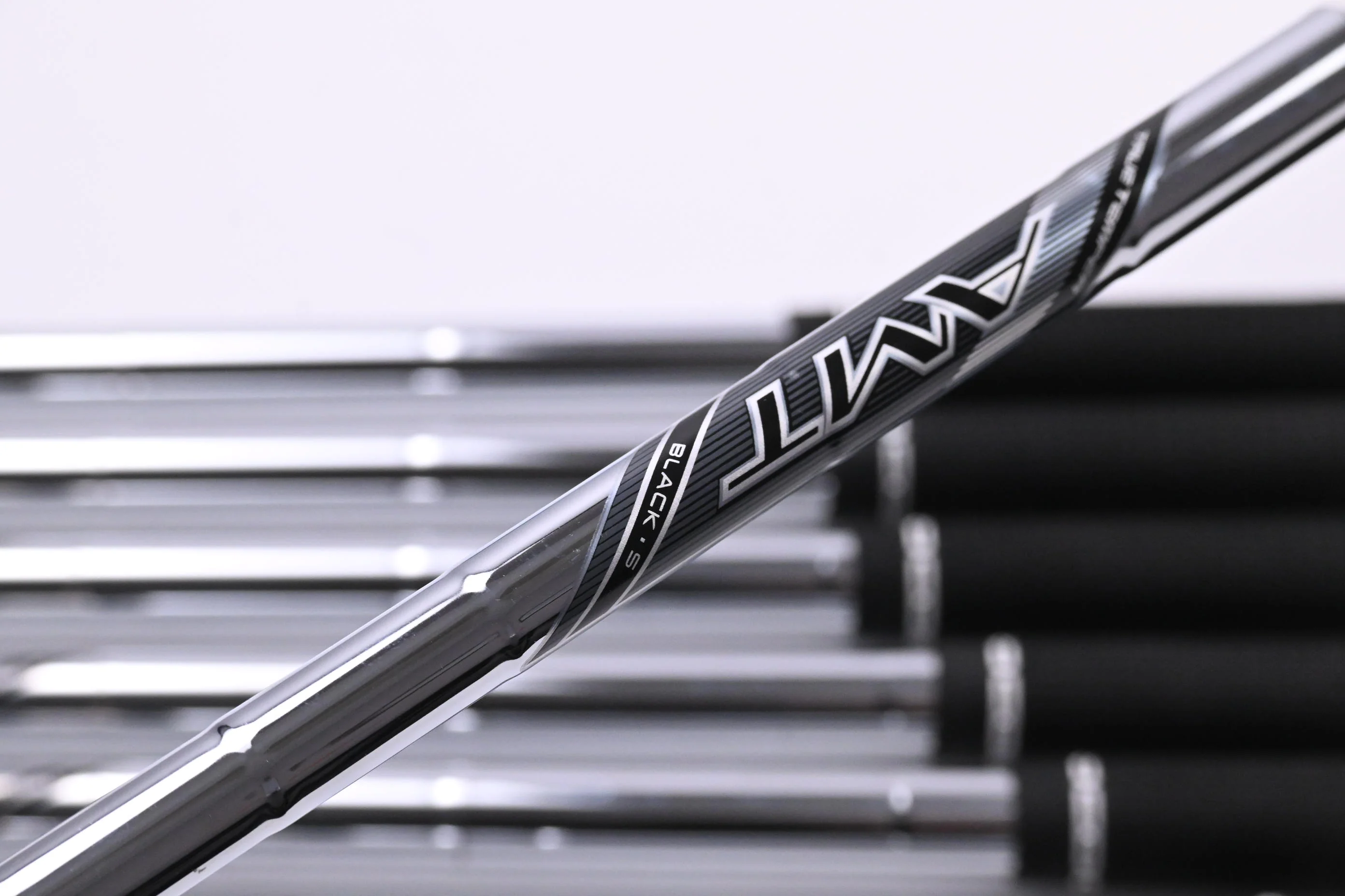Titleist T250 2025 Irons / 5-PW+48° / Stiff Flex True Temper AMT Black Shafts - Image 5