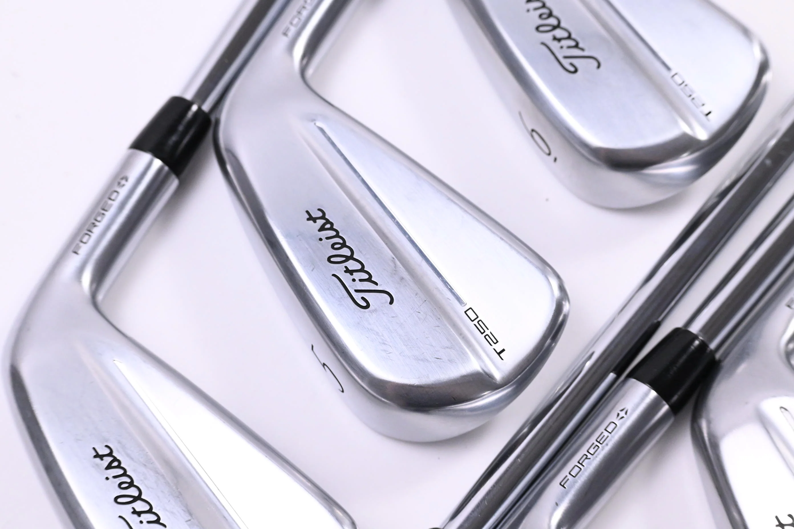 Titleist T250 2025 Irons / 4-PW / Regular Flex N.S.Pro 950GH Neo Shafts