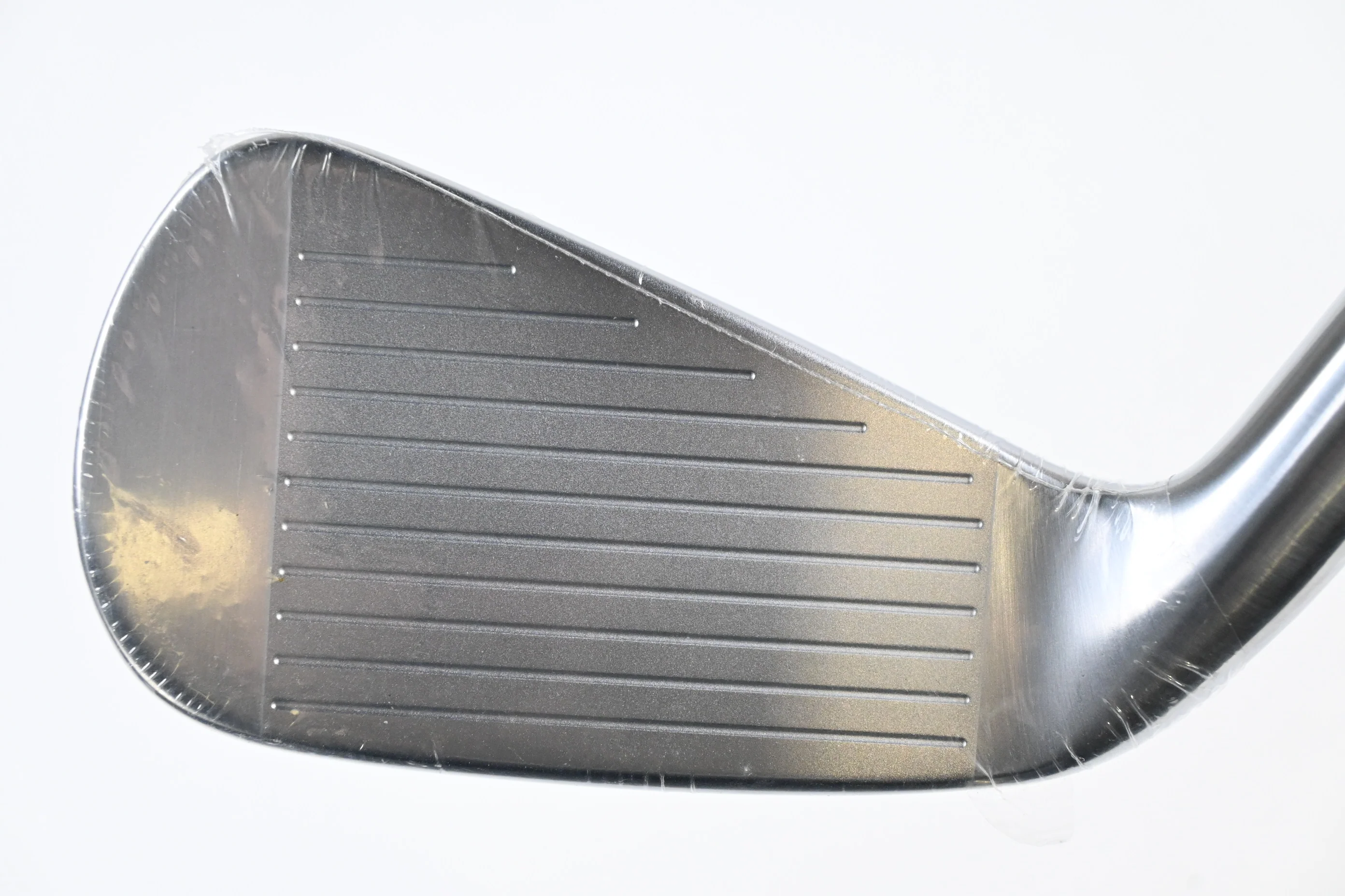 Titleist T250.U Utility #2 Iron / 18 Degree / Stiff Flex Hzrdus Gen 5 Black 80 Shaft - Image 2