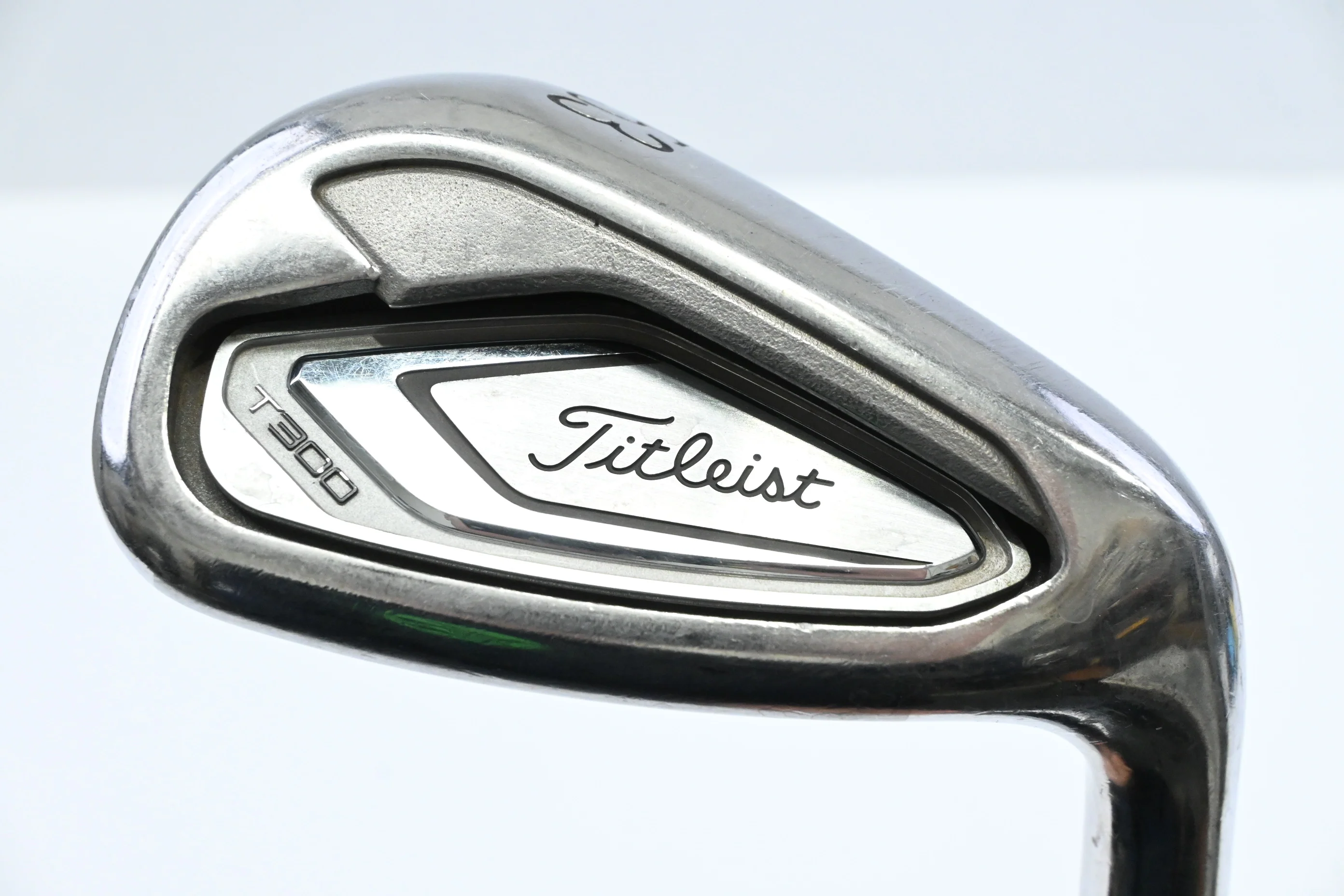 Titleist T300 2019 Gap Wedge / 53 Degree / Regular Flex True Temper AMT Black