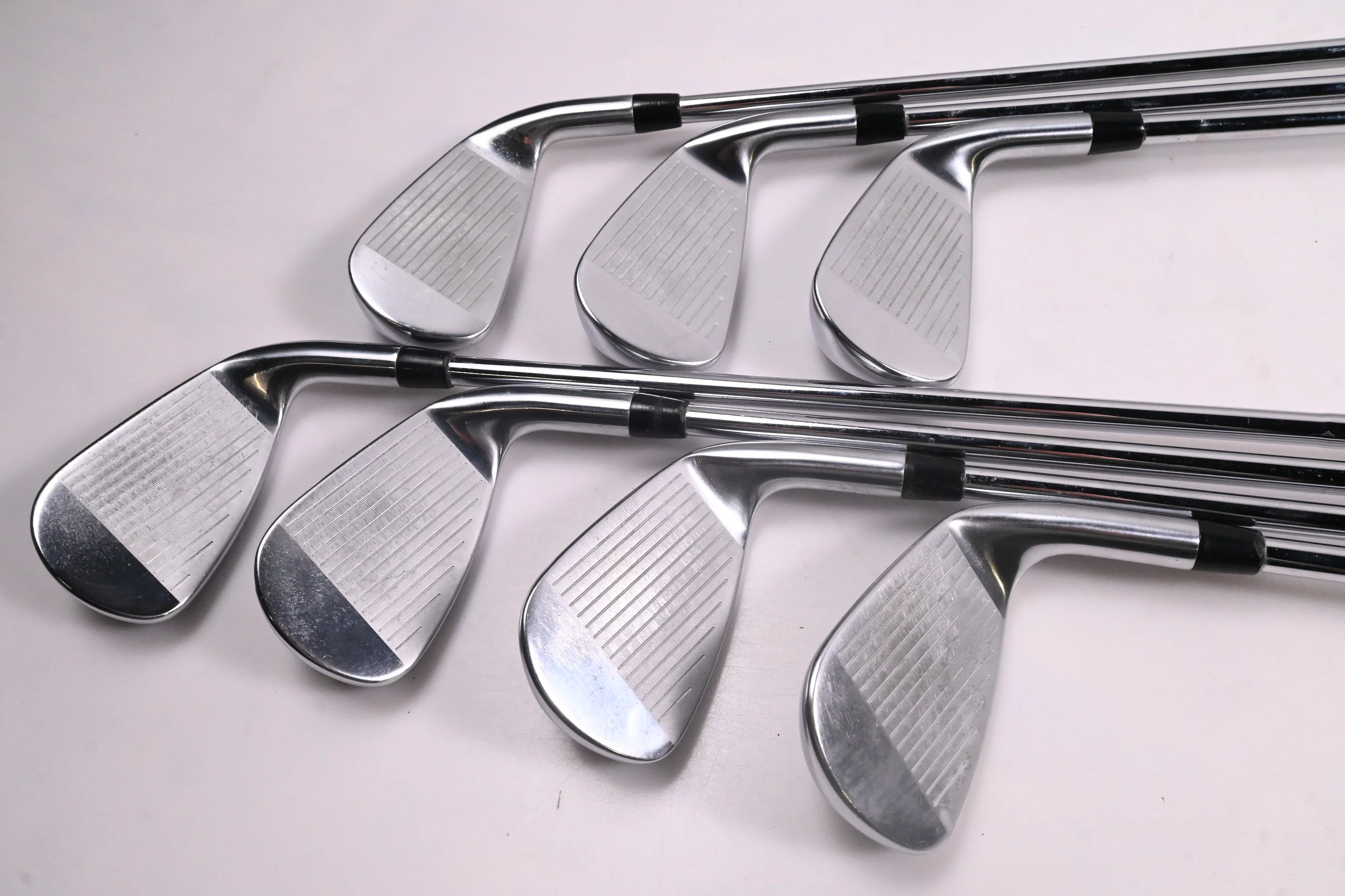 Left Hand Titleist T300 2021 Irons / 5-PW+48° / Regular Flex AMT Red R300 Shafts - Image 3