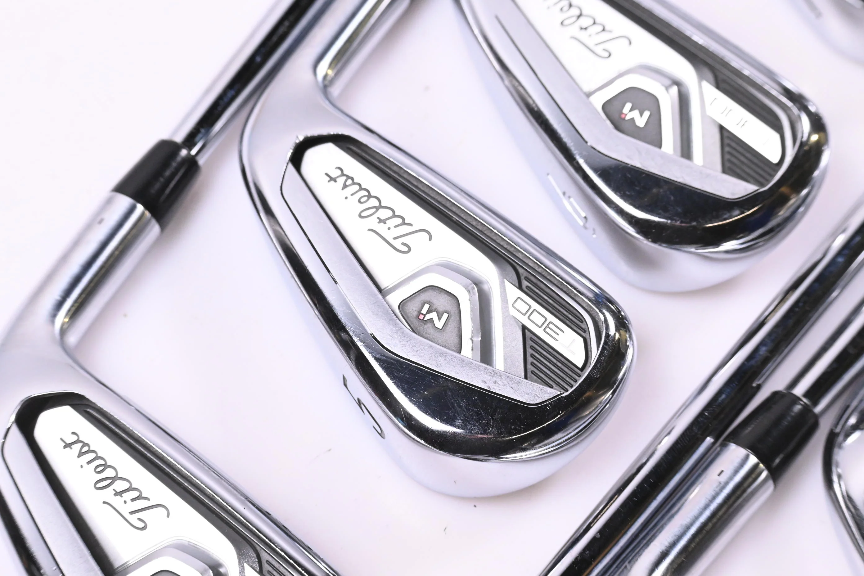 Titleist T300 2021 Irons / 4-PW+48°+53° / Regular Flex AMT Tour White R300
