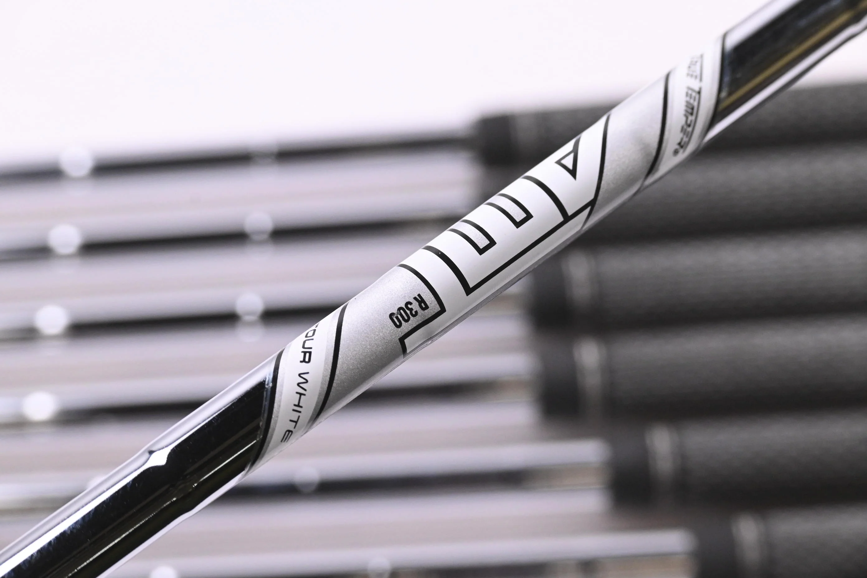 Titleist T300 2021 Irons / 4-PW+48°+53° / Regular Flex AMT Tour White R300 - Image 5