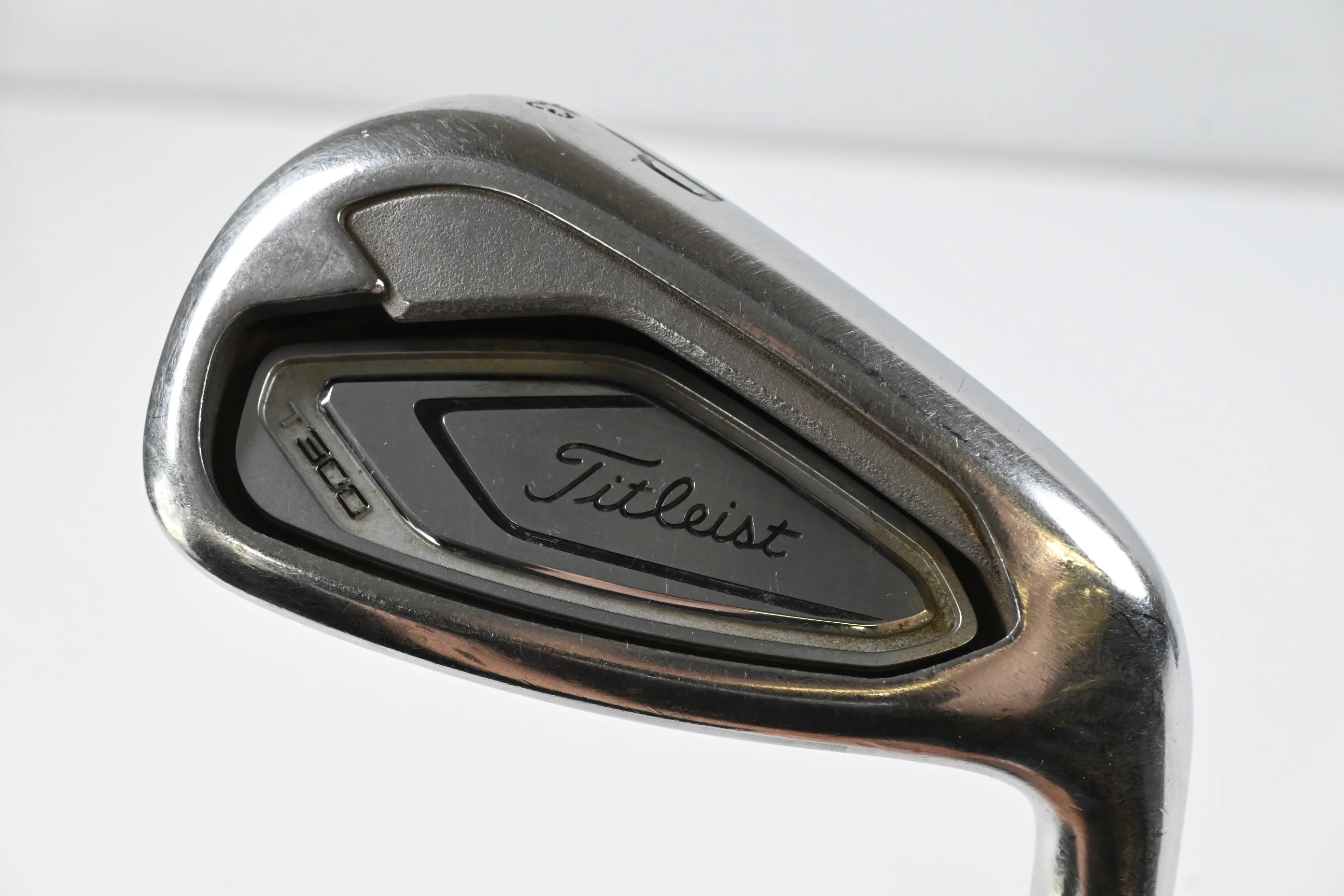 Titleist T300 2021 Pitching Wedge / 43 Degree / Stiff Flex AMT S300 Red Shaft