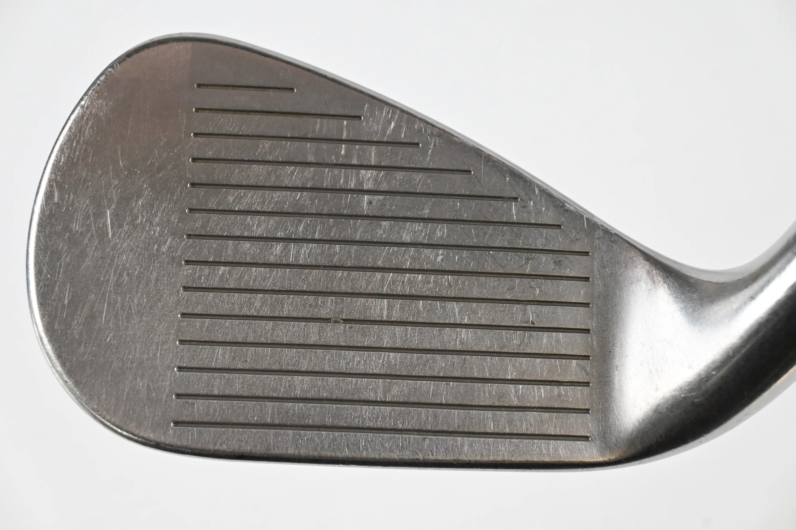 Titleist T300 2021 Pitching Wedge / 43 Degree / Stiff Flex AMT S300 Red Shaft - Image 2
