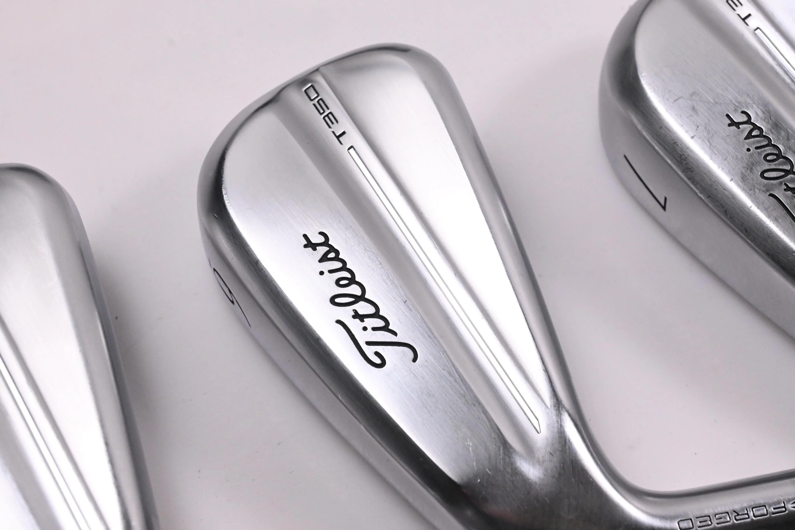 Left Hand Titleist T350 2025 Irons / 5-PW / Regular Flex AMT Red Shafts