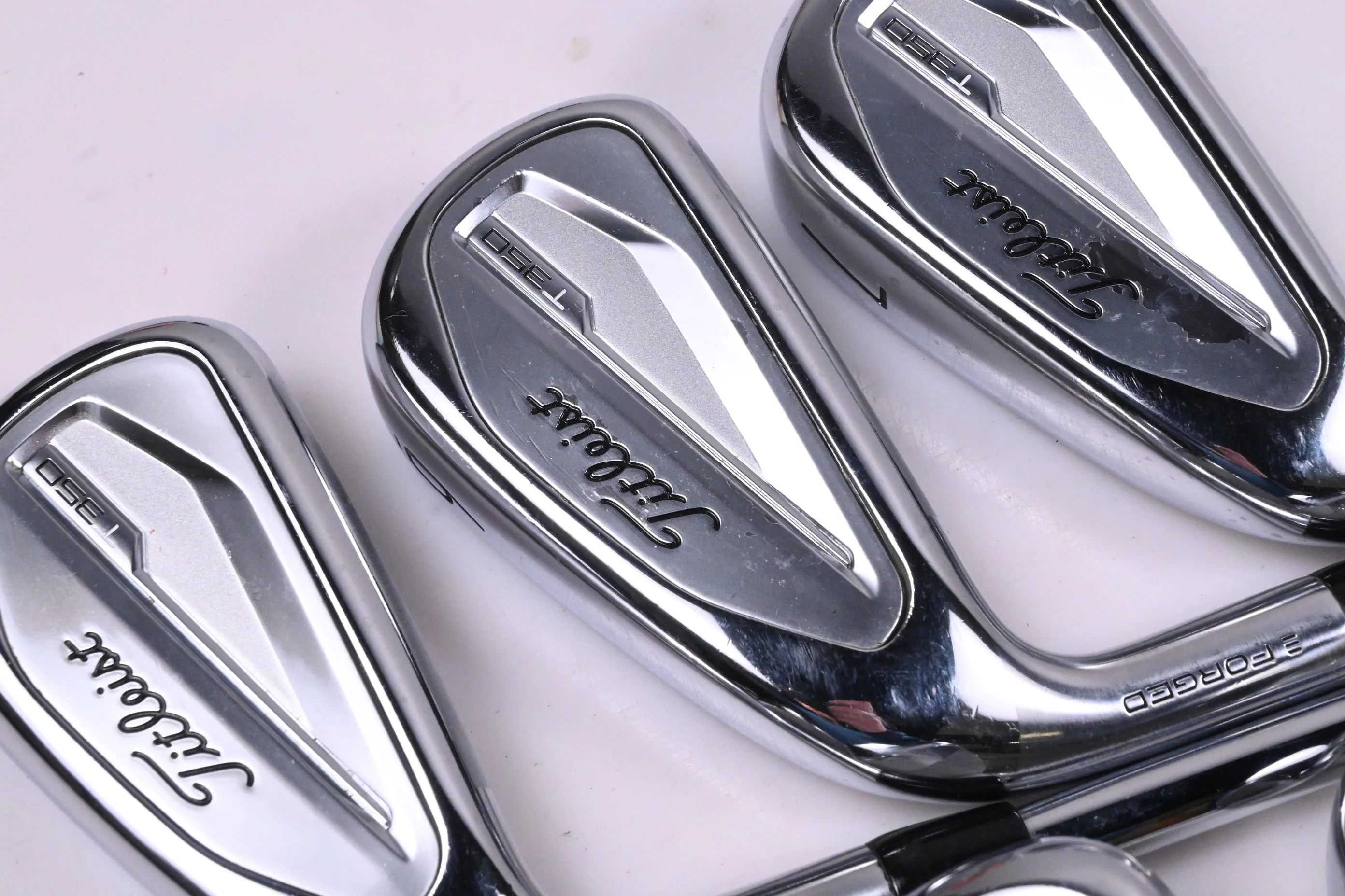 Left Hand Titleist T350 Irons / 5-PW+48° / Regular Flex AMT Red R300 Shafts