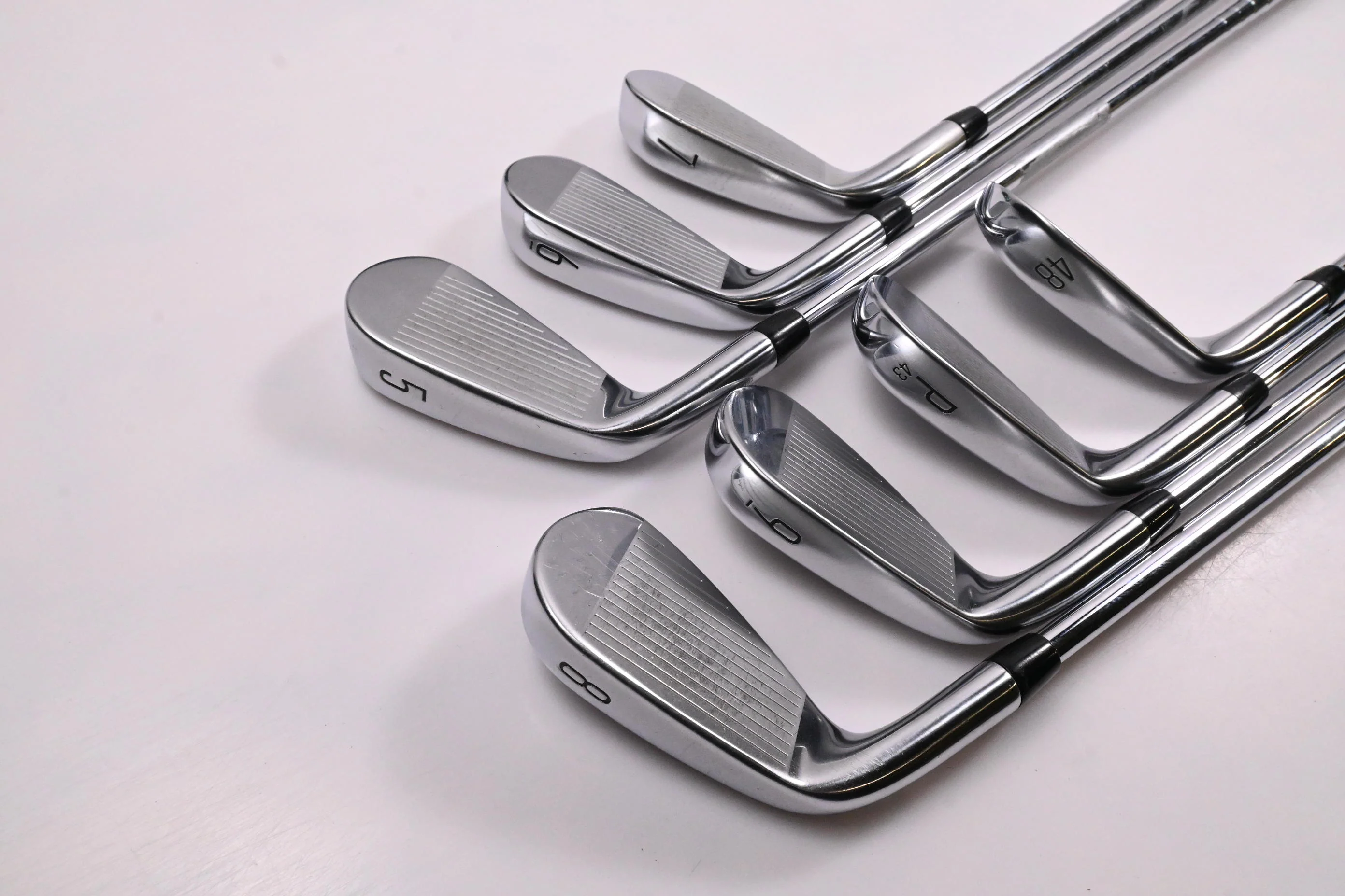Titleist T350 Irons / 5-PW+48° / Regular Flex AMT Red R300 Shafts - Image 4