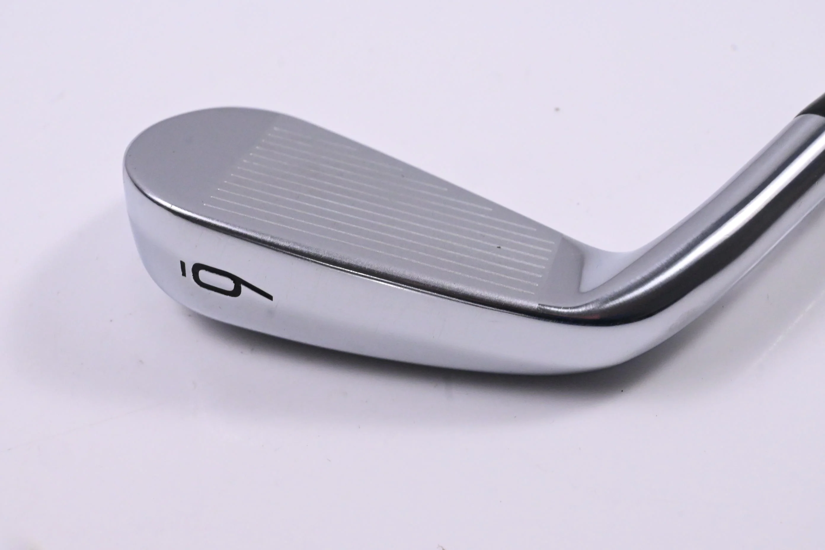 Titleist T350 #6 Iron / Stiff Flex AMT Black S300 Shaft - Image 3