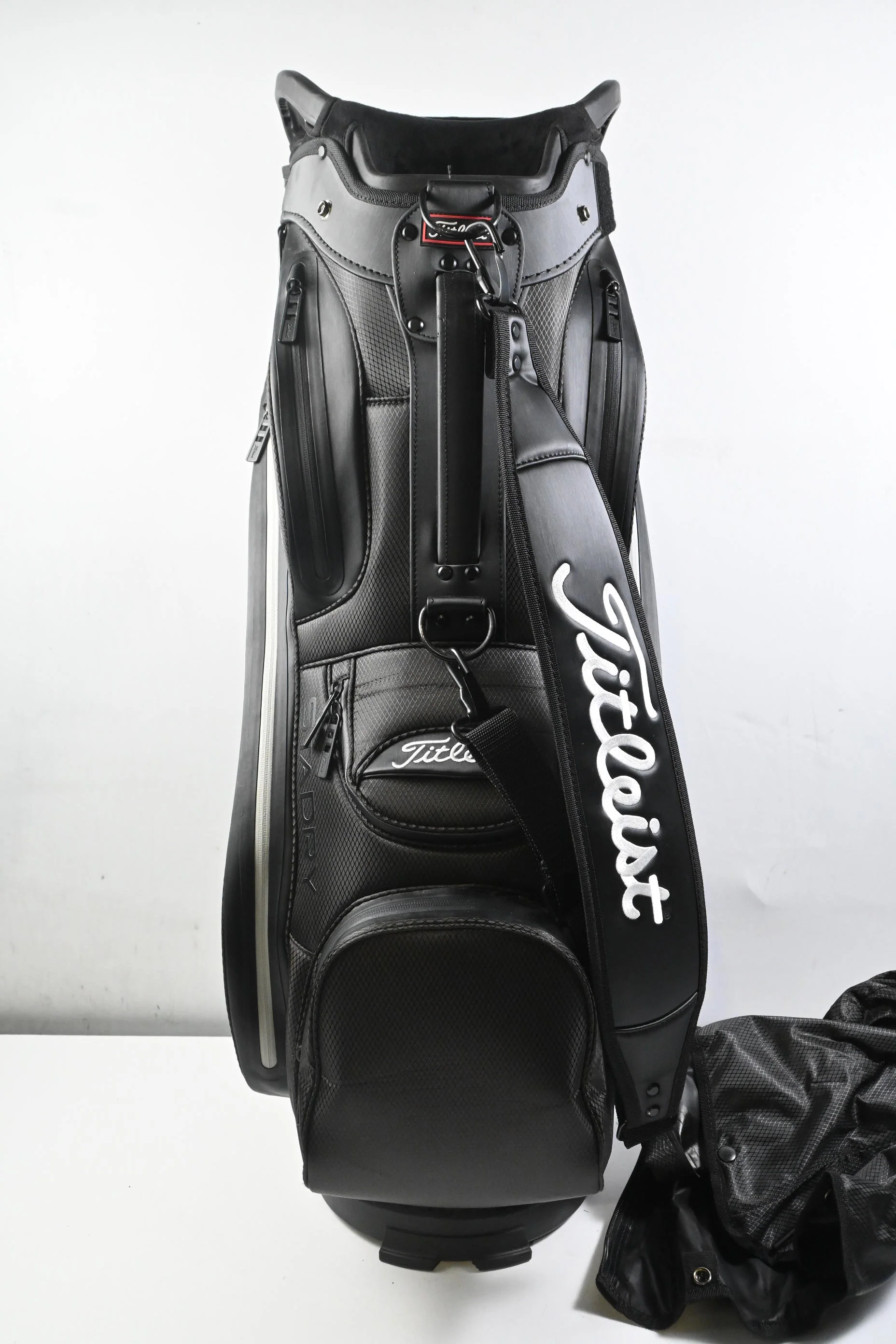 Titleist StaDry Tour Bag / 15-Way Divider / Black & White - Image 3