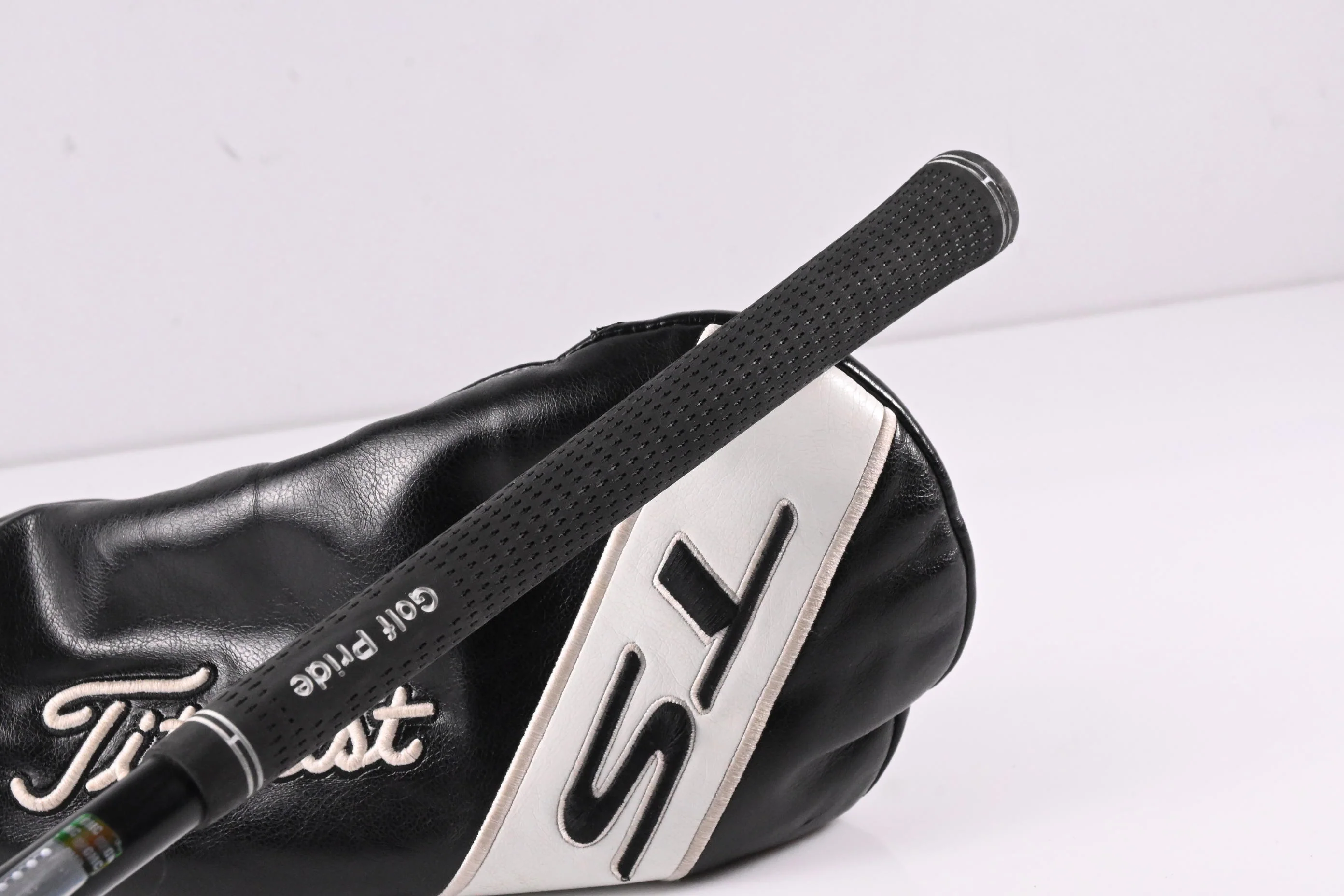 Titleist TS2 Driver / 9.5 Degree / Stiff Flex Aldila R.I.P Alpha 60 Shaft - Image 8