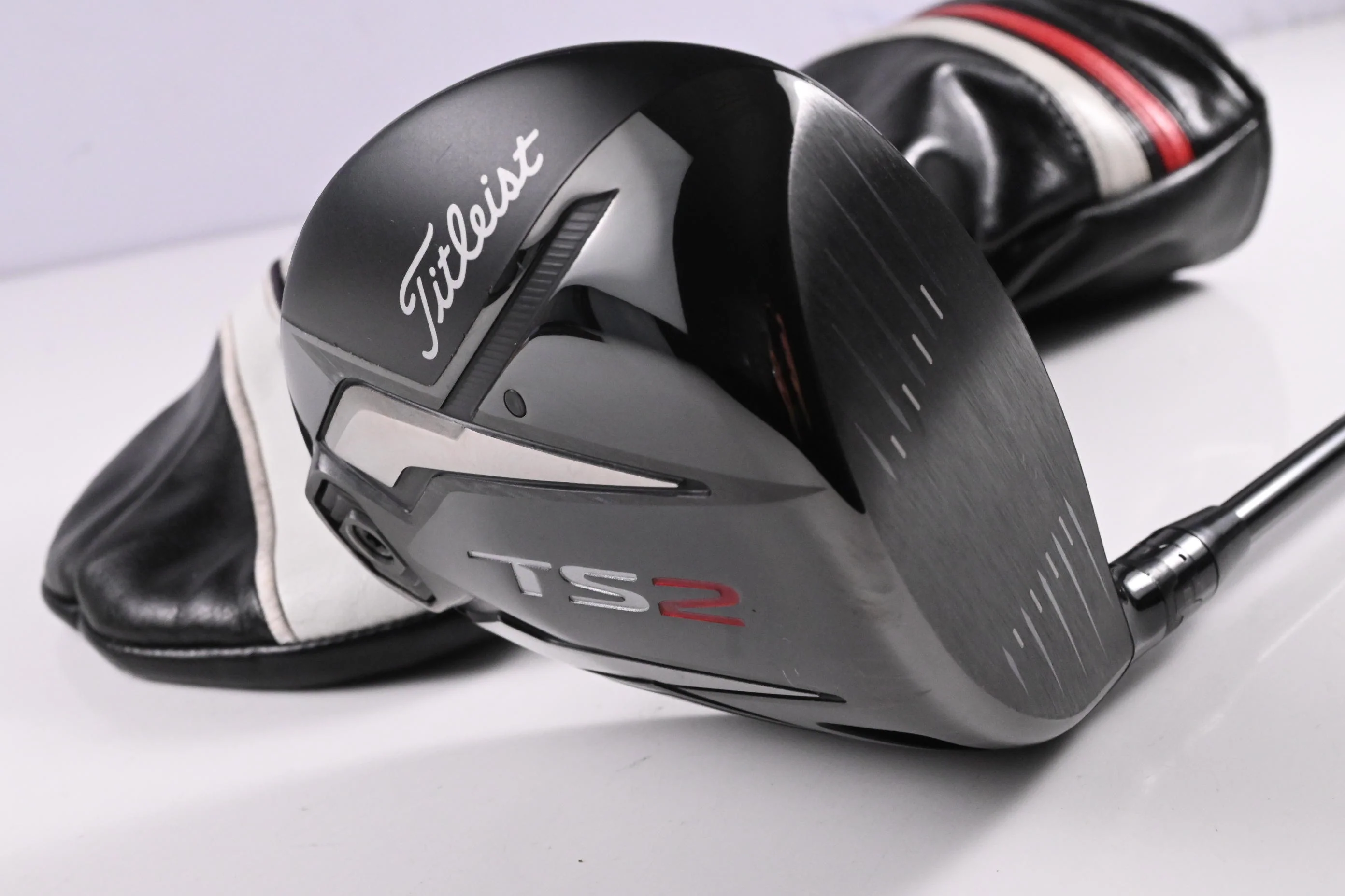 Titleist TS2 Driver / 9.5 Degree / Stiff Flex Tensei AV Blue 55 Shaft