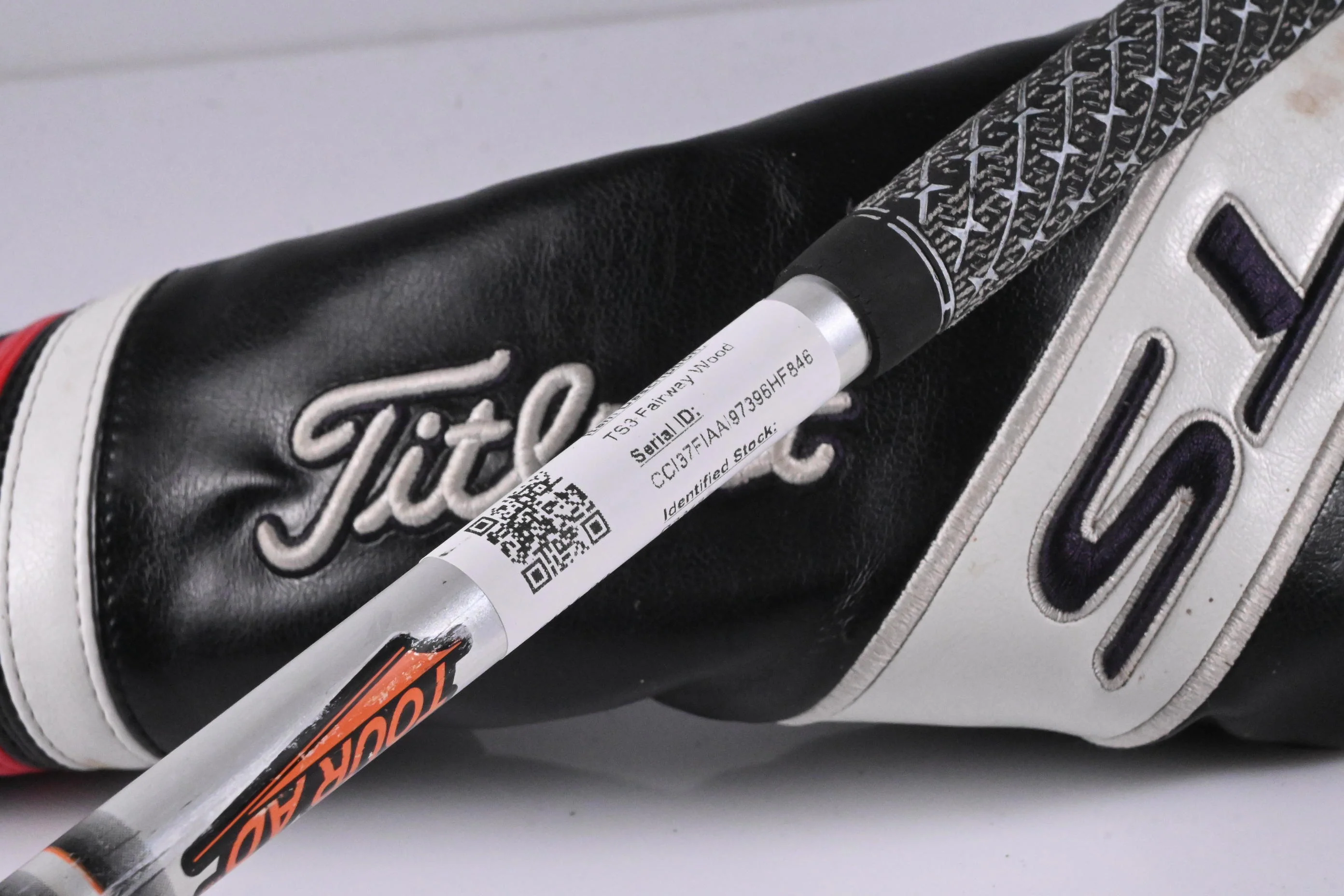 Titleist TS3 #3 Wood / 15 Degree / X-Flex Graphite Design Tour AD IZ-7 Shaft - Image 8