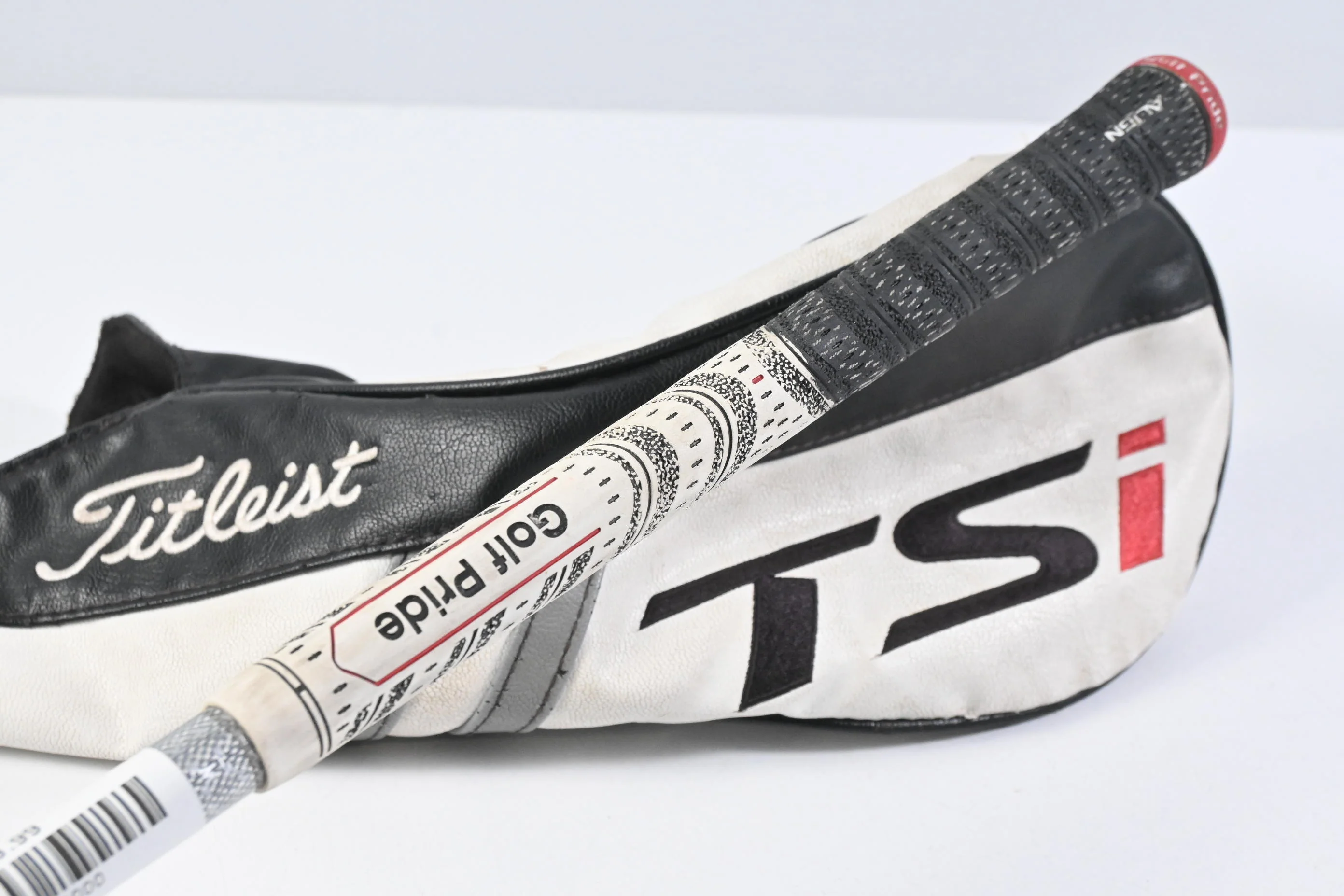 Titleist TSi2 Driver / 11 Degree / Regulr Flex Tensei AV Raw Blue 55 Shaft - Image 8