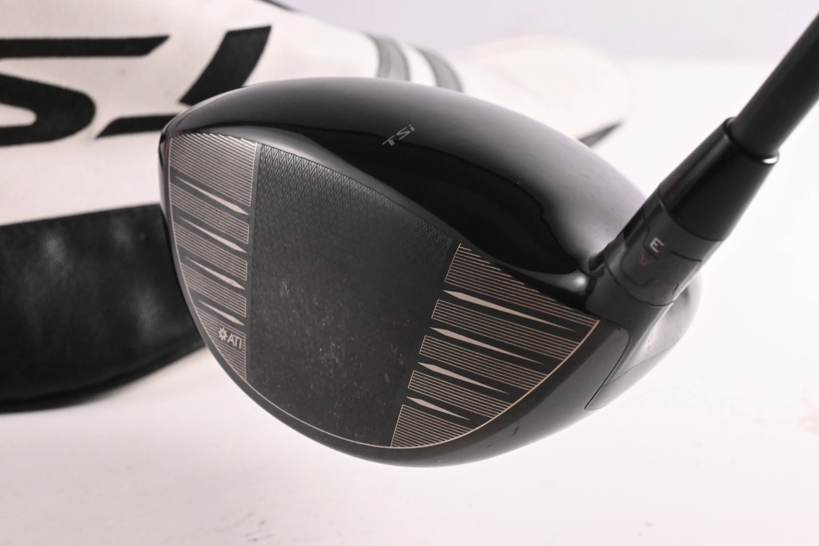 Titleist TSi2 Driver / 11 Degree / Regular Flex Kuro Kage Gen5 Black Series 50 - Image 4