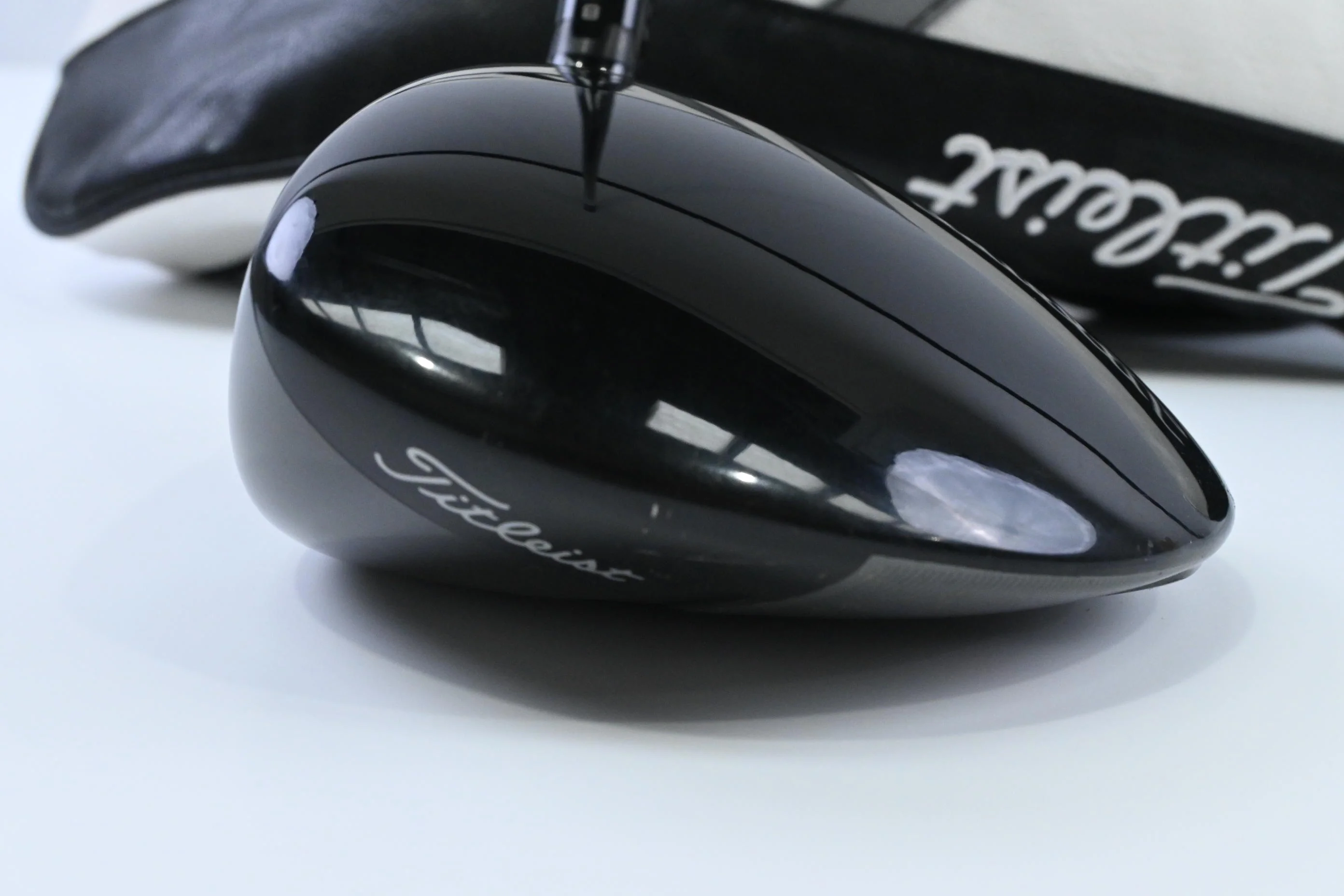 Left Han Titleist TSi2 Driver / 10 Degree / Regular Flex Tensei AV Raw Blue 55 - Image 3