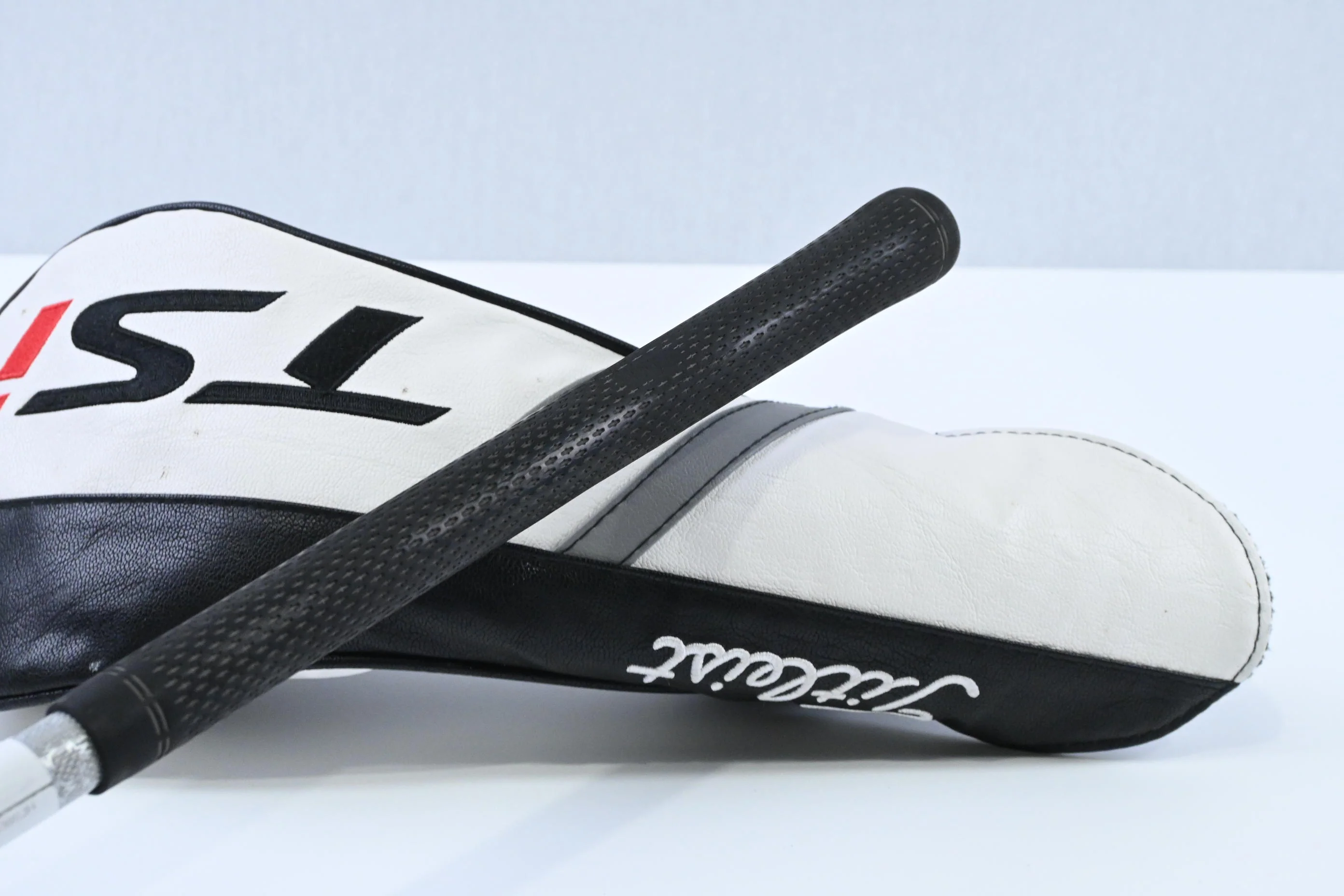 Left Han Titleist TSi2 Driver / 10 Degree / Regular Flex Tensei AV Raw Blue 55 - Image 9