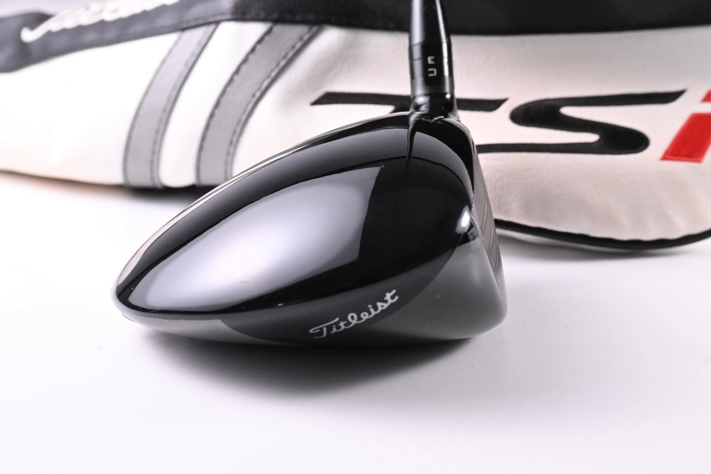 Titleist TSi2 Driver / 9 Degree / X-Flex Tensei AV RAW White 75 Shaft - Image 3