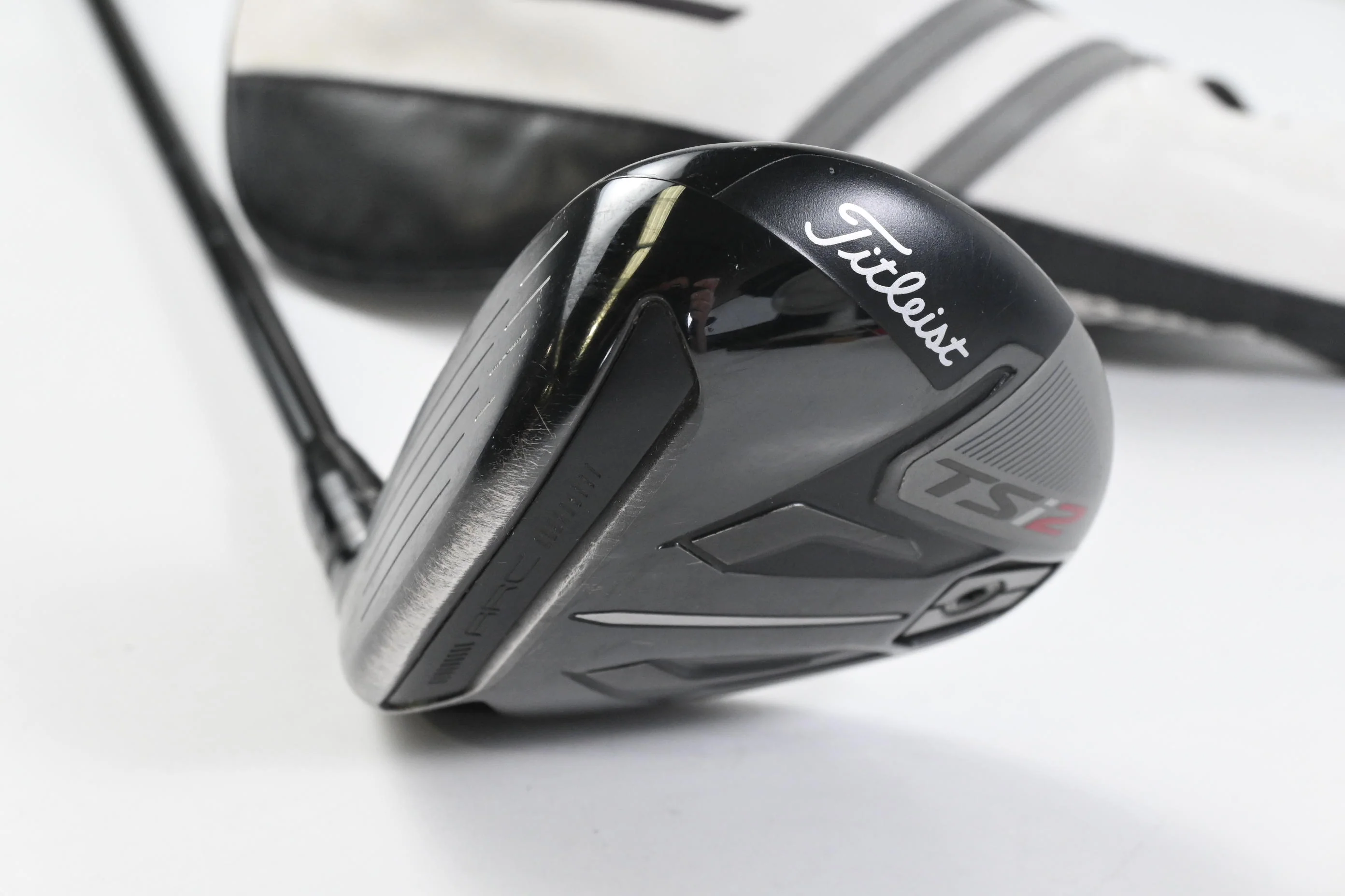 Left Hand Titleist TSi2 #3 Wood / 15 Degree / Regular Flex Tensei AV Raw Blue 65