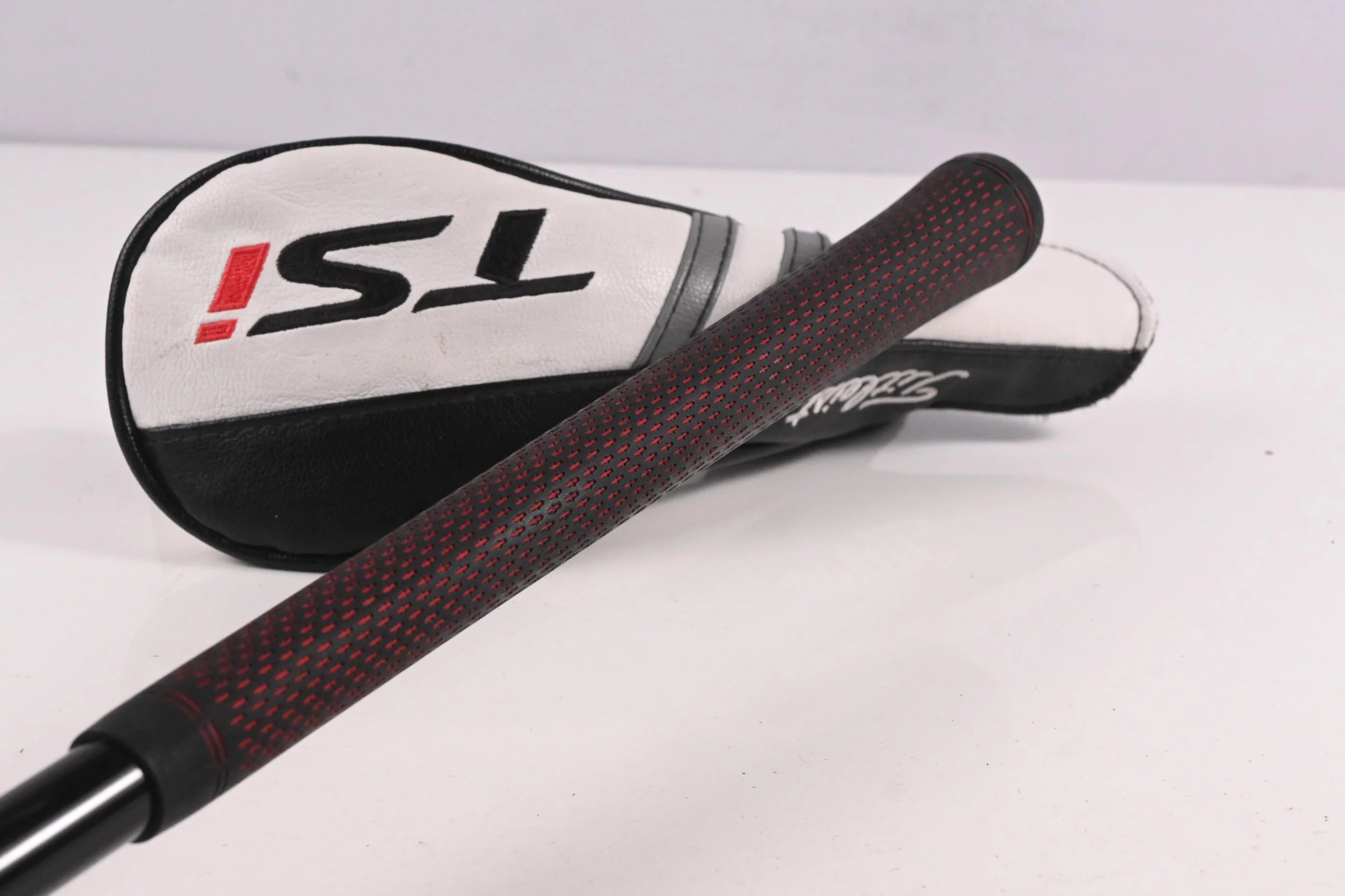 Titleist TSi2 #4 Hybrid / 21 Degree / Stiff Flex HZRDUS RDX Smoke Black 80 Shaft - Image 8