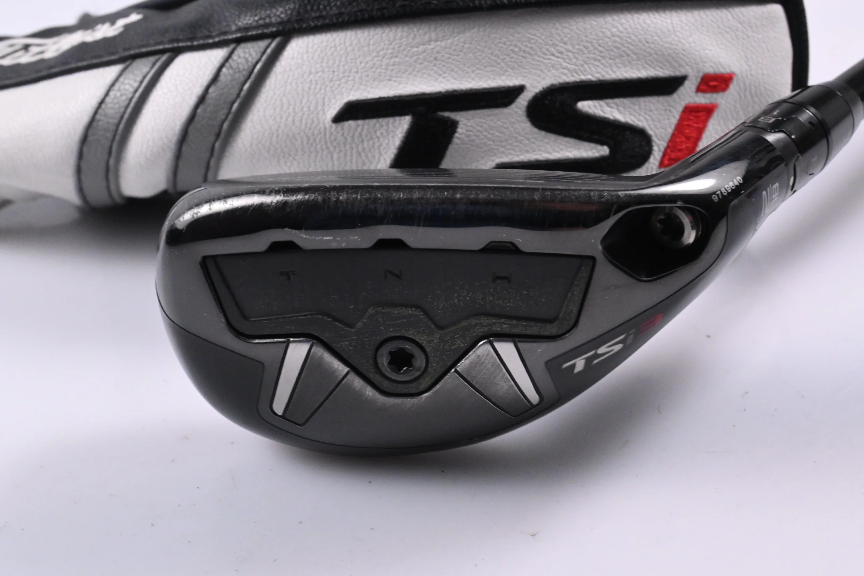 Titleist TSi3 #2 Hybrid / 18 Degree / X-Flex Tensei AV Raw White 90 Shaft - Image 2