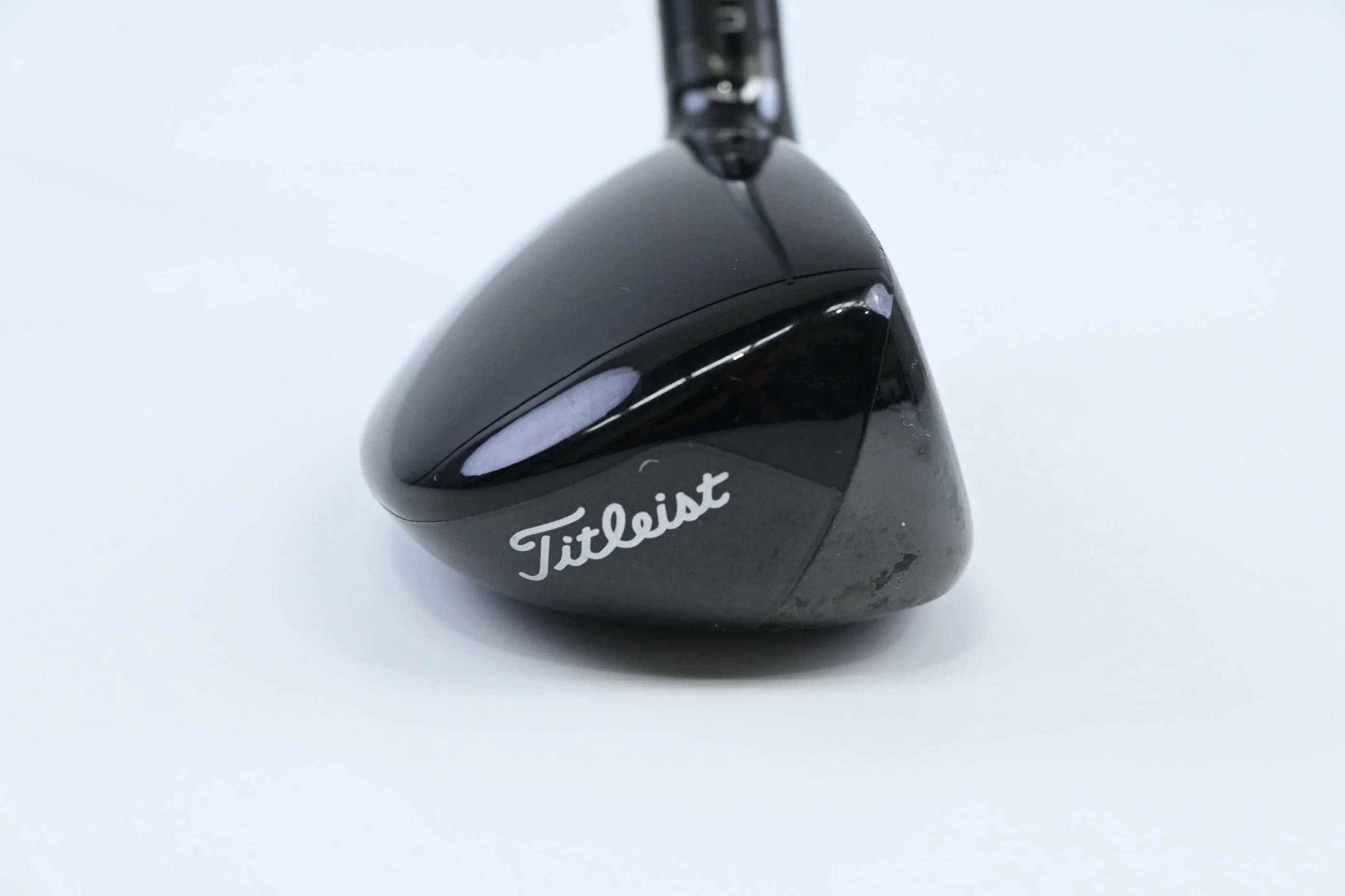 Titleist TSi3 #2 Hybrid / 18 Degree / Senior Flex Fujikura AirSpeeder 50 Shaft - Image 3