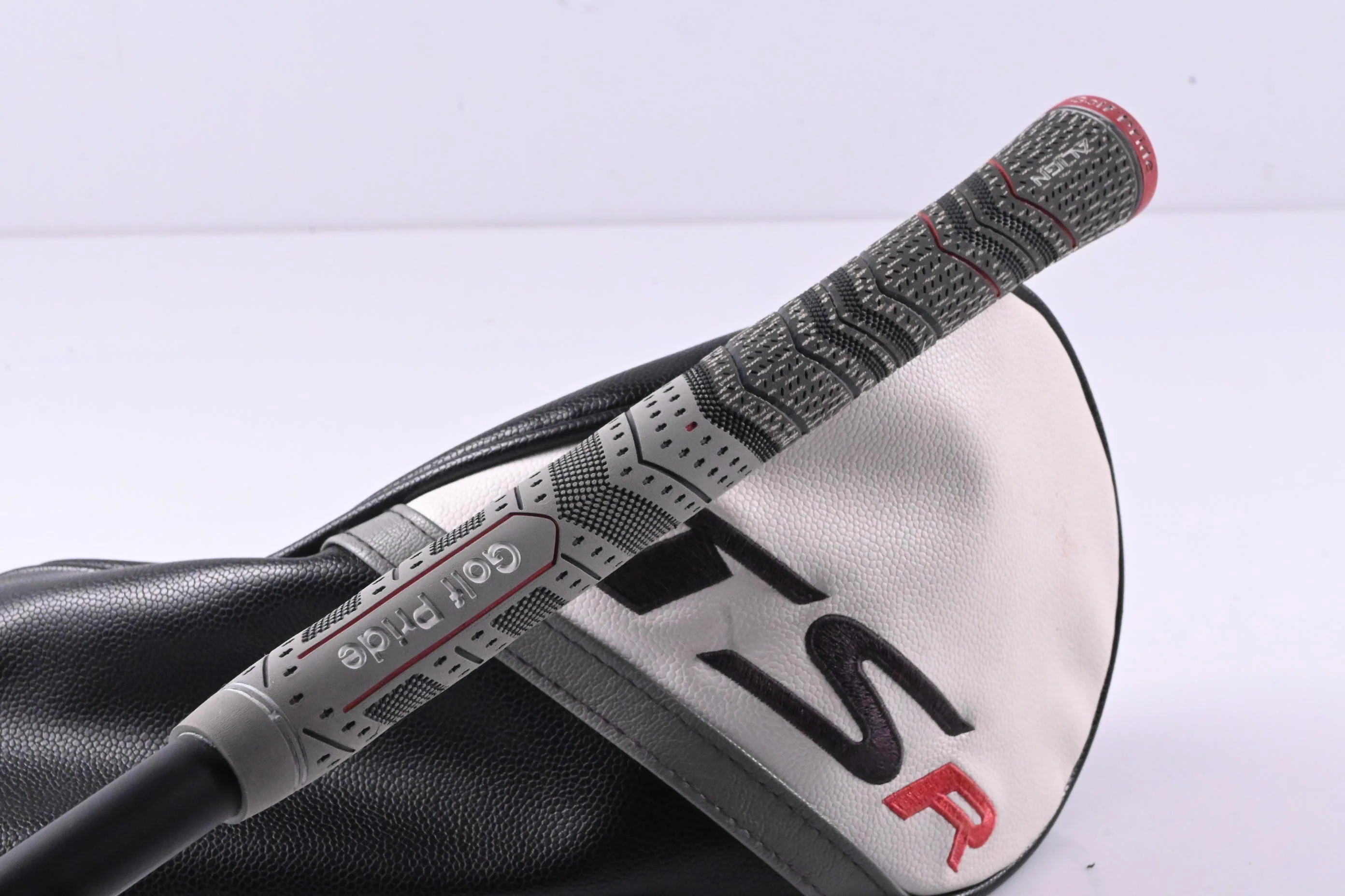Titleist TSR1 Driver / 9 Degree / Regular Flex Hzrdus Red CB 50 Shaft - Image 8