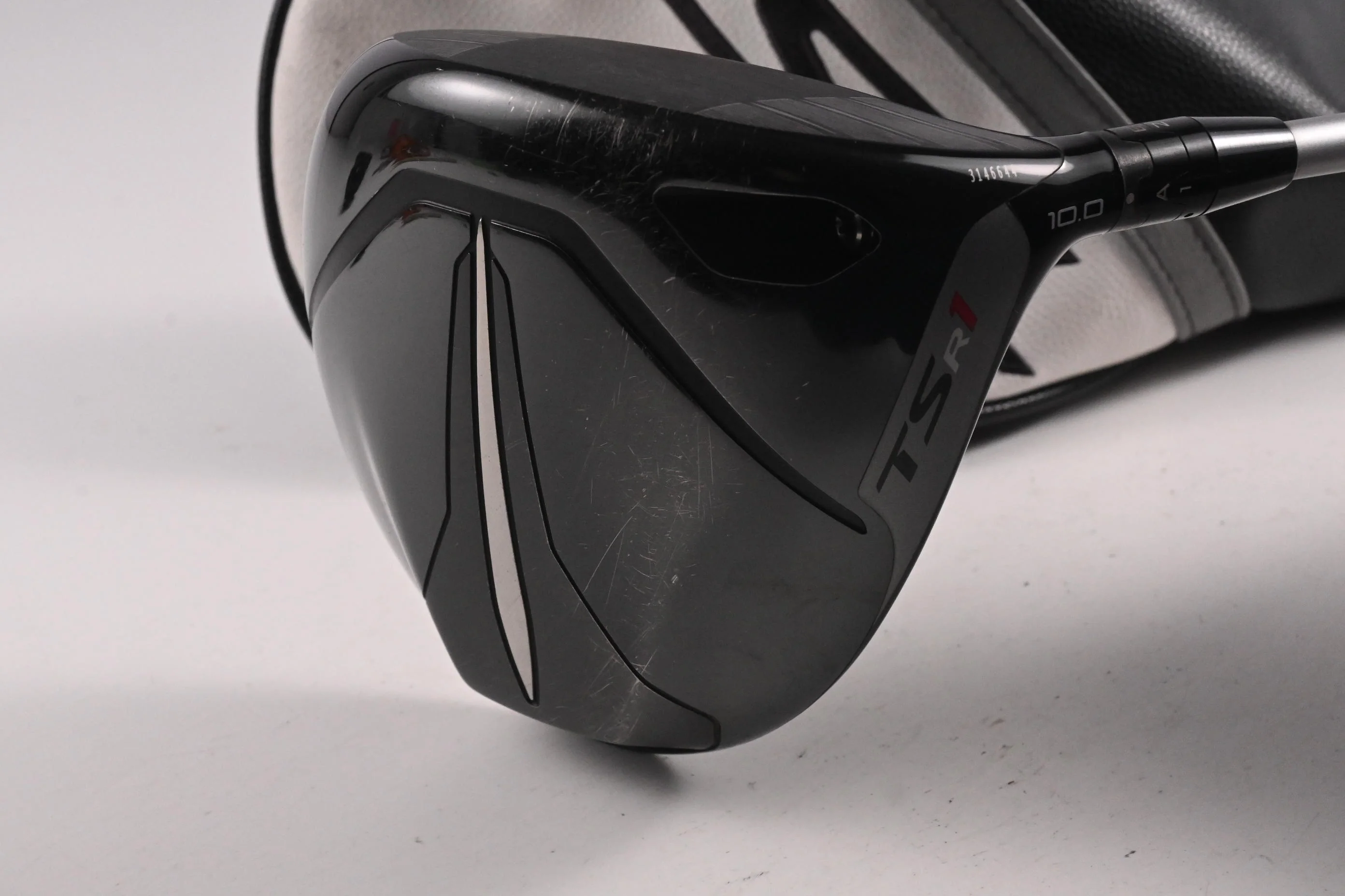 Titleist TSR1 Driver / 10 Degree / Regular Flex MMT Speedmesh 40 Shaft - Image 2
