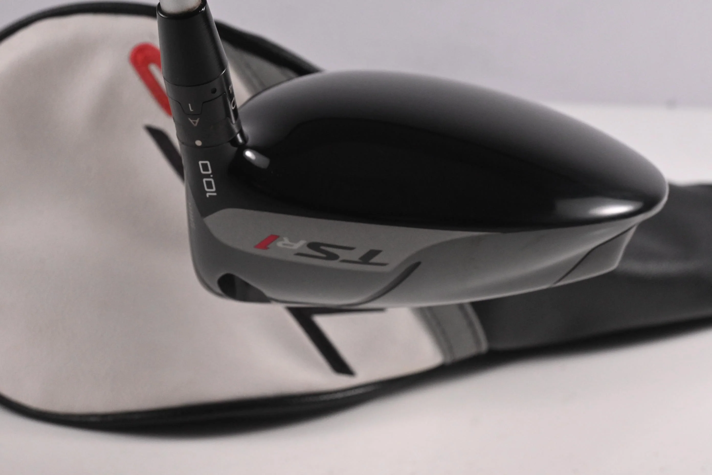 Titleist TSR1 Driver / 10 Degree / Regular Flex MMT Speedmesh 40 Shaft - Image 5