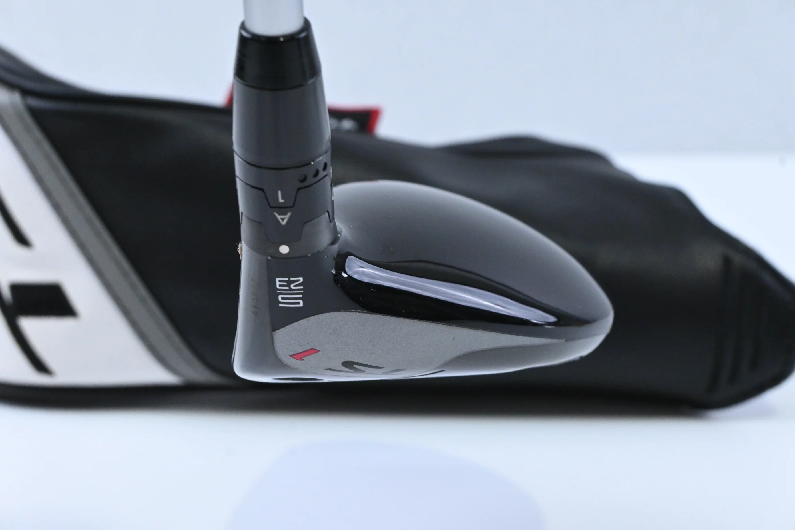 Titleist TSR1 #5 Hybrid / 23 Degree / Regular Flex MMT Speedmesh 50 Shaft - Image 5